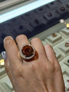 Set in 18K Yellow Gold, 21.00 carats, natural Diamond Cocktail Engagement Ring