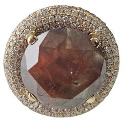 Set in 18K Yellow Gold, 21.00 carats, natural Diamond Cocktail Engagement Ring