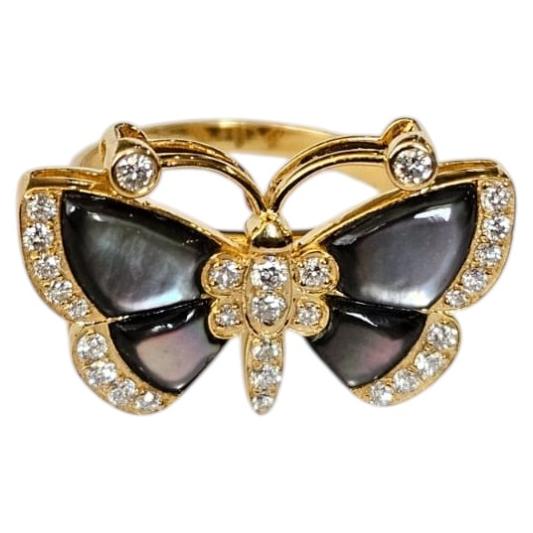 Set in 18K Yellow Gold, Mother of Pearl & Diamonds "Butterfly" Cocktail Ring