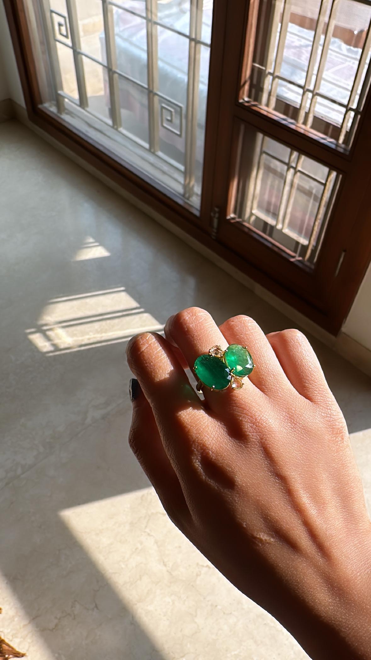 Set in 18k Yellow Matte Gold 12.74 Carat Zambian Emerald & Diamond Cocktail Ring For Sale 1