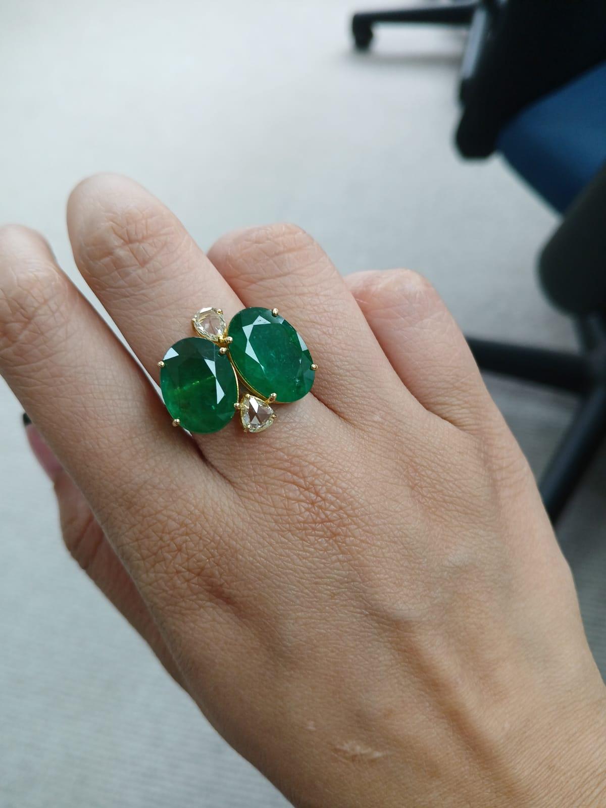 Set in 18k Yellow Matte Gold 12.74 Carat Zambian Emerald & Diamond Cocktail Ring For Sale 2