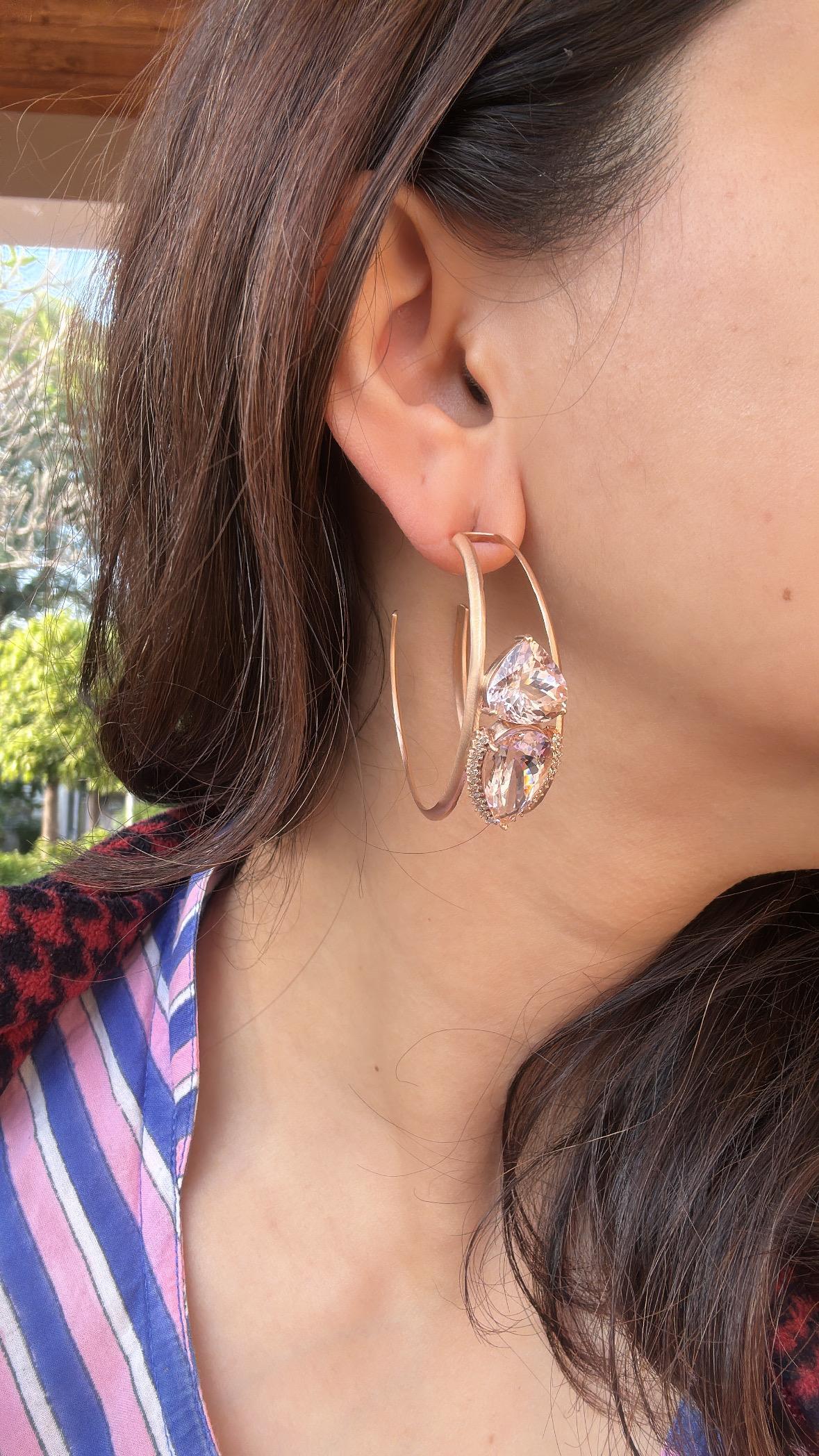 Créoles en or jaune mat 18 carats, morganite et diamants de 20,46 carats en vente 9