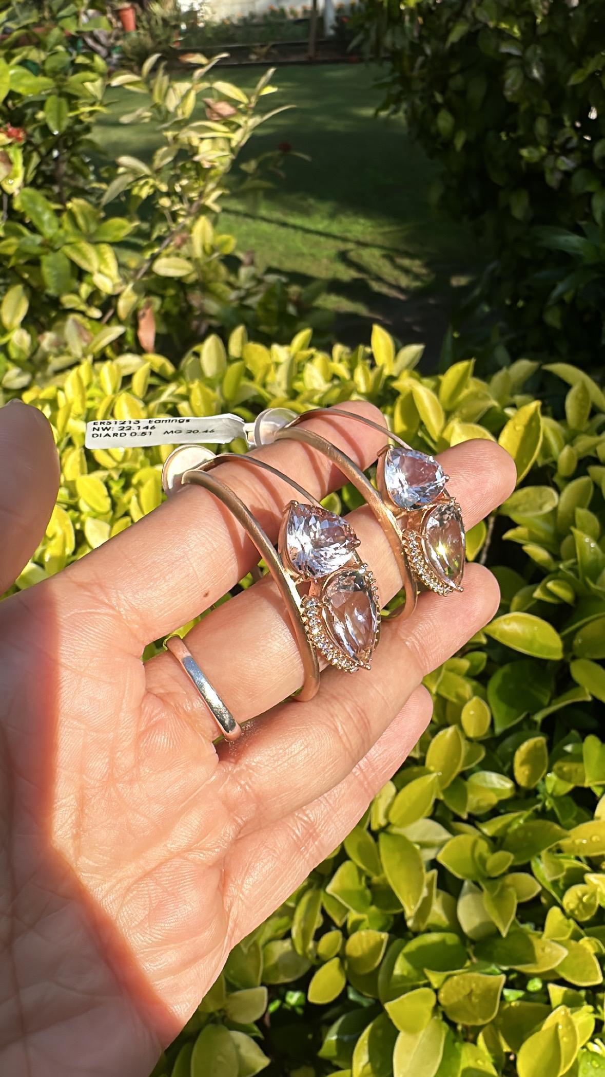 Créoles en or jaune mat 18 carats, morganite et diamants de 20,46 carats en vente 3