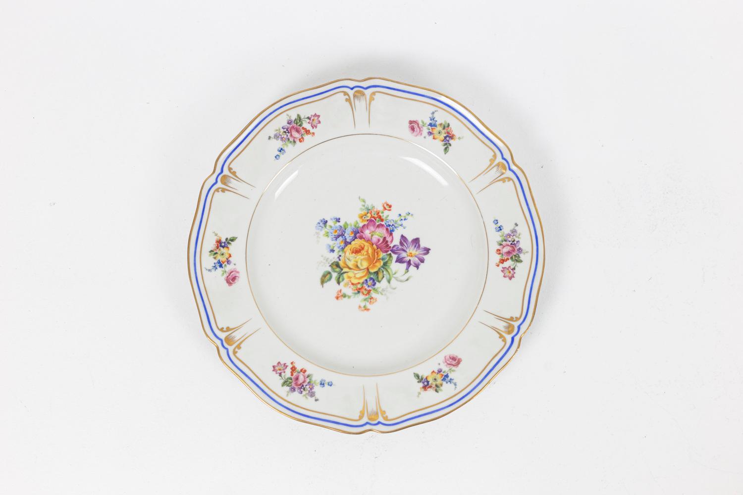Set in Limoges Porcelain, 1927-1948 In Good Condition In Saint-Ouen, FR