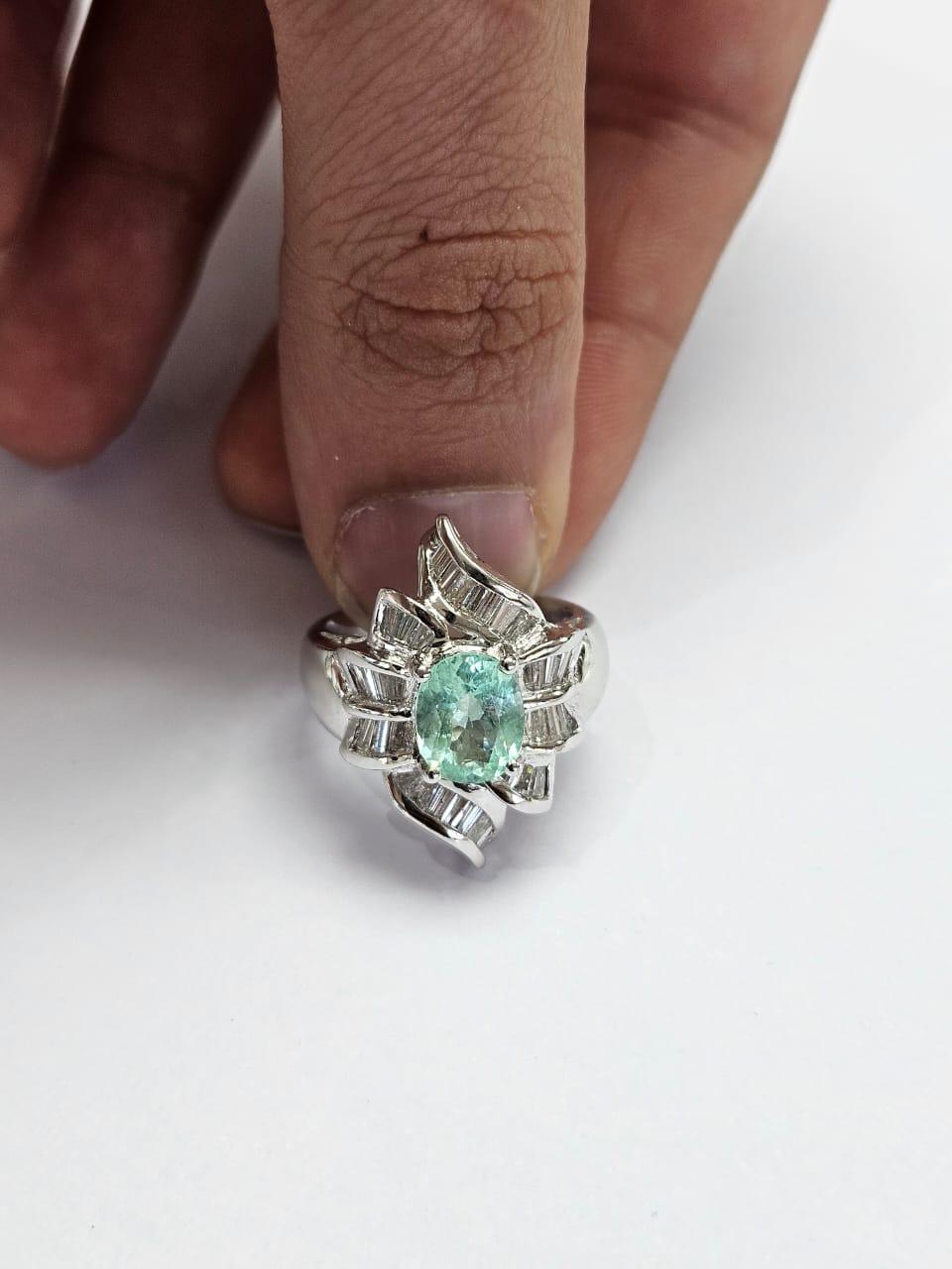 Bague de fiançailles en platine 900, 1,72 carats, tourmaline Paraiba et diamants Neuf - En vente à Hong Kong, HK