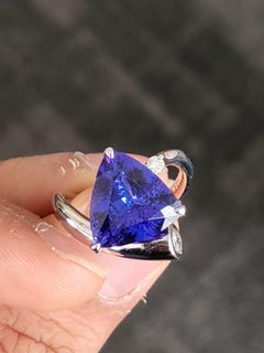 Verlobungsring aus Platin 900, 5,80 Karat Tansanit & Diamanten