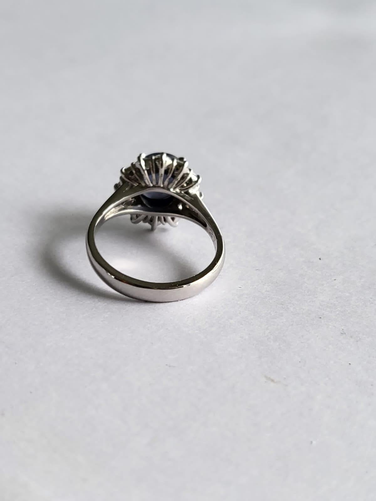Modern Set in PT900, 2.72 Carats Natural Blue Star Sapphire & Diamonds Engagement Ring