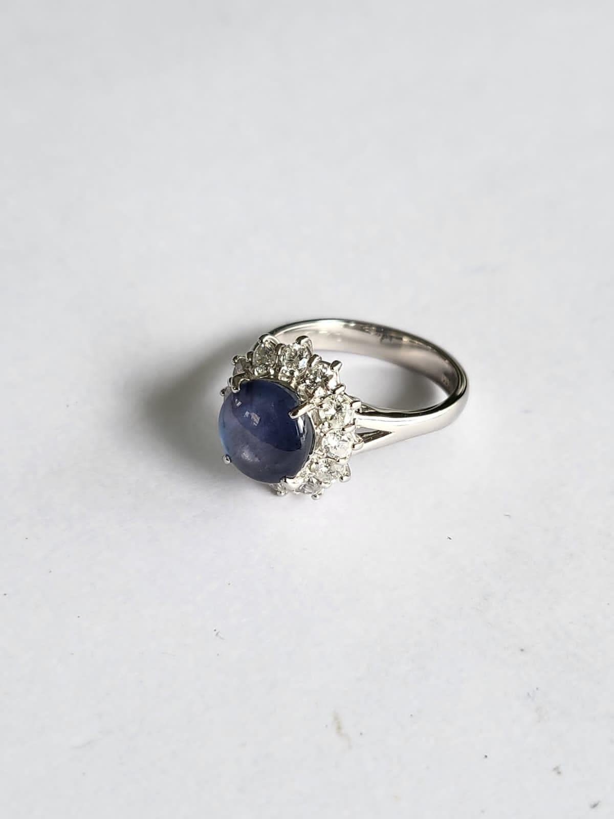 Round Cut Set in PT900, 2.72 Carats Natural Blue Star Sapphire & Diamonds Engagement Ring For Sale