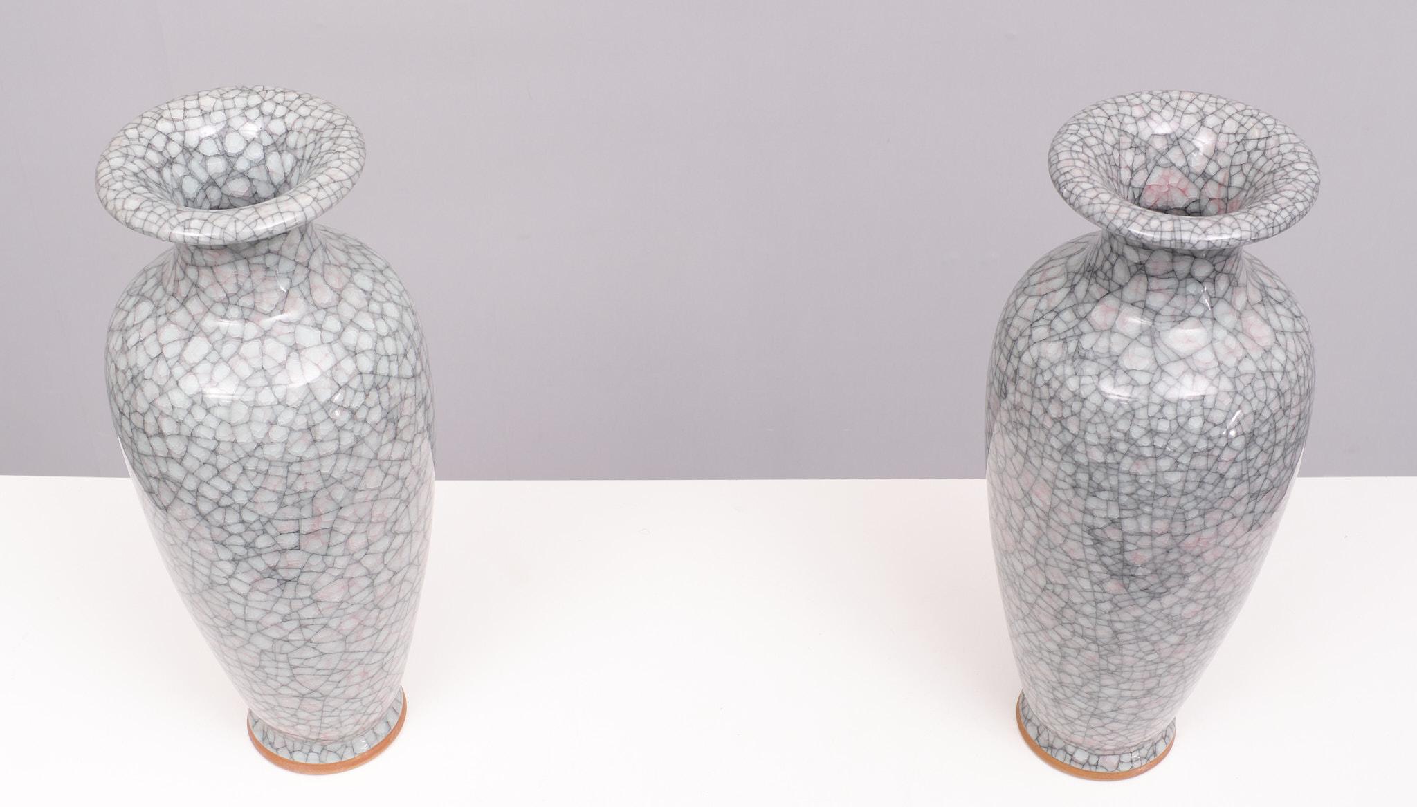 Set Large Chinese Handmade Antique ice Crack Glaze vases   For Sale 1