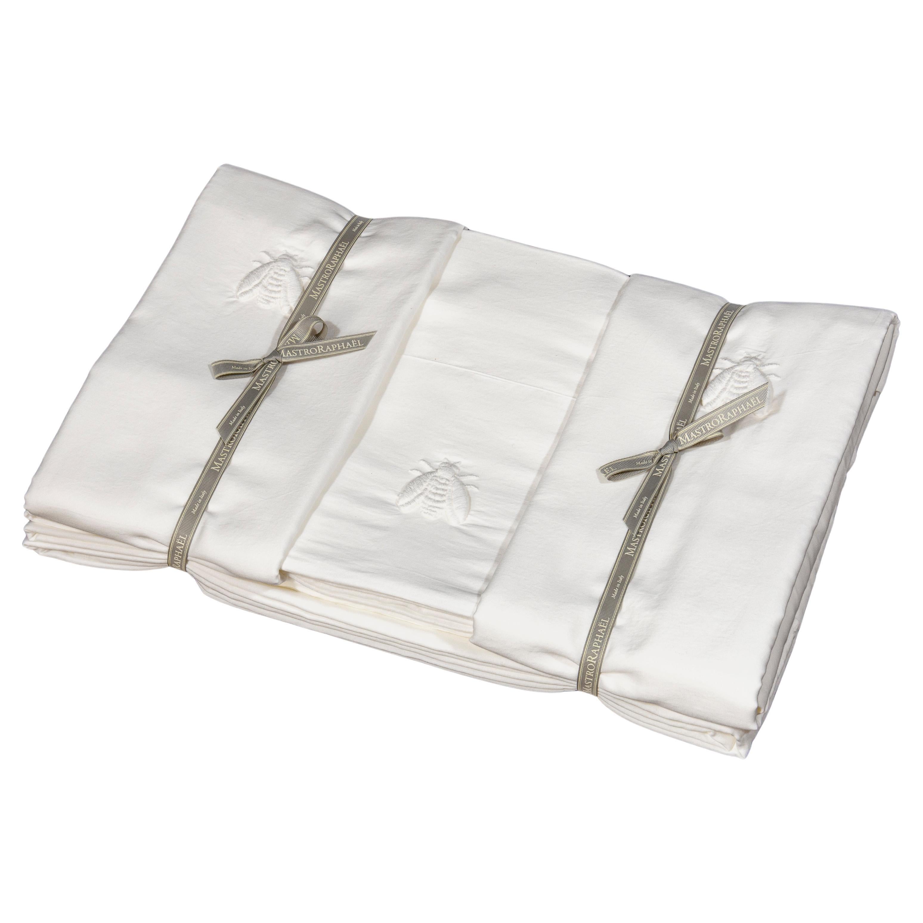 Parure de draps Abeille Merveille avec abeilles brodées au verso, coloris lait