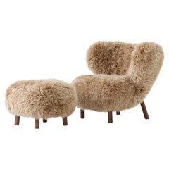 Set Little Petra VB1 & PoufATD1 in Sheepskin/Honey 50mm & Walnut for & Tradition