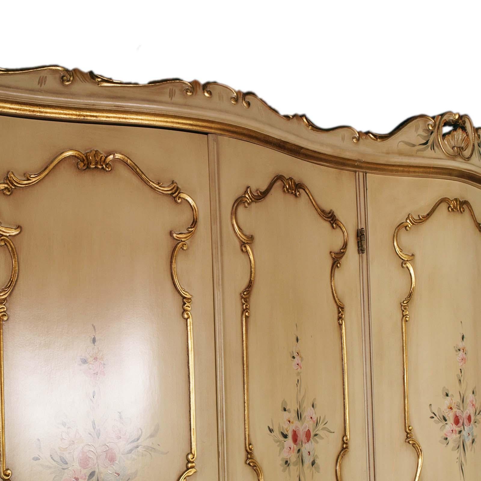 Maple Set Mid 20th century Baroque Venetian Bedroom by Permanente Mobili Cantu For Sale