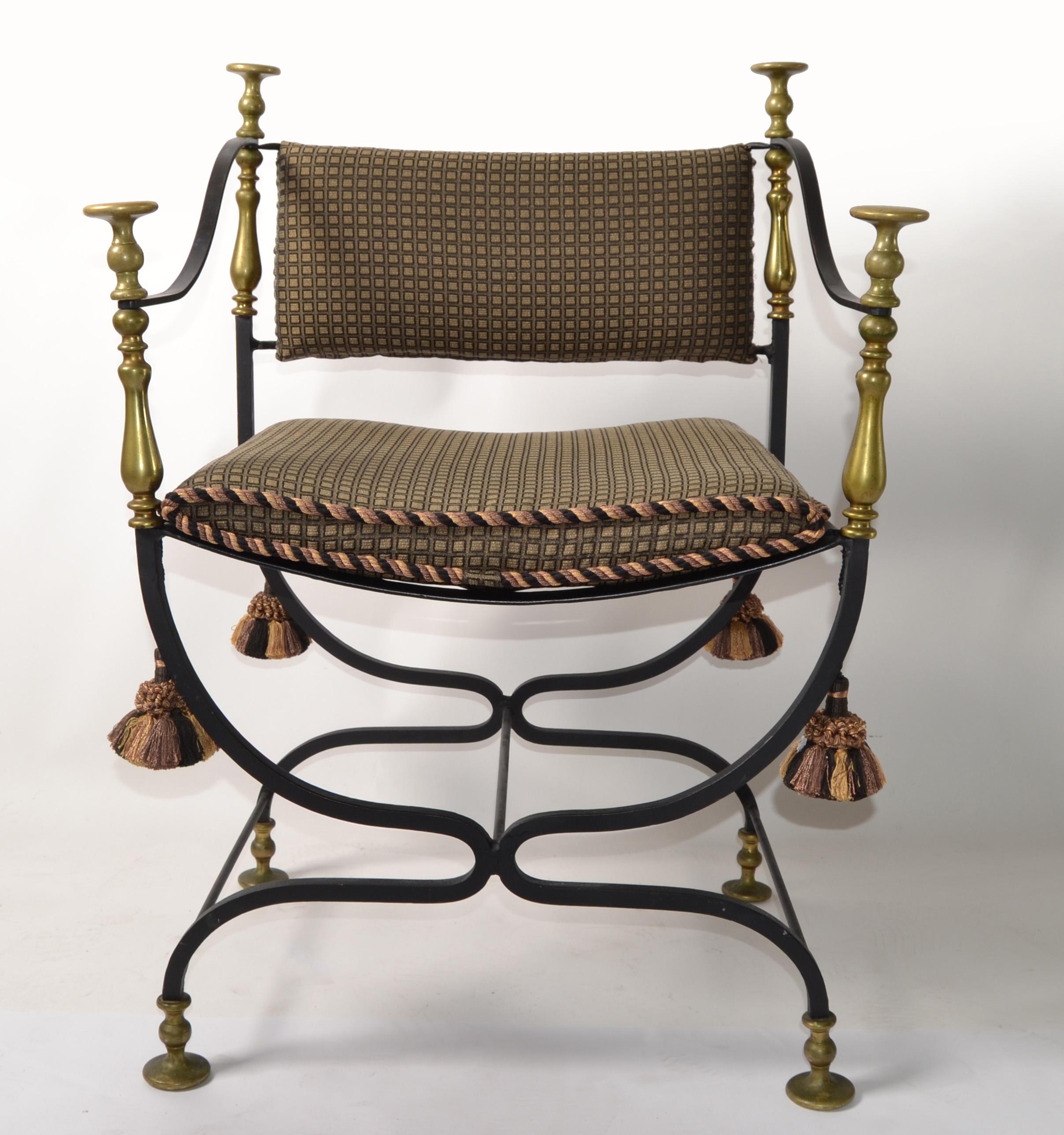 Neoclassical Set Mid-20th Century Italian Savonarola Wrought Iron Brass Chair Footstool Bench For Sale