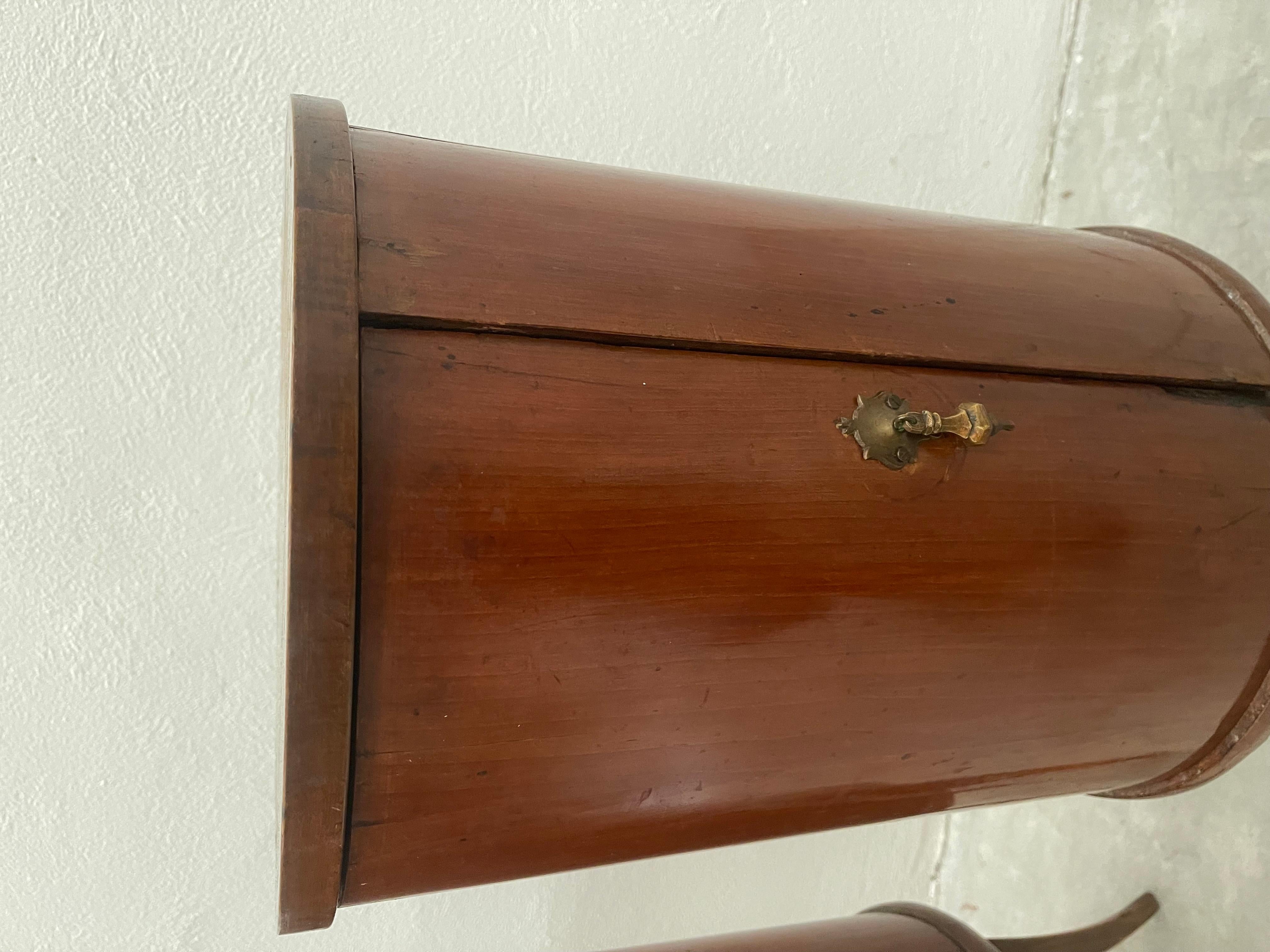Original Vintage Holz Rundschrank Set  im Angebot 1