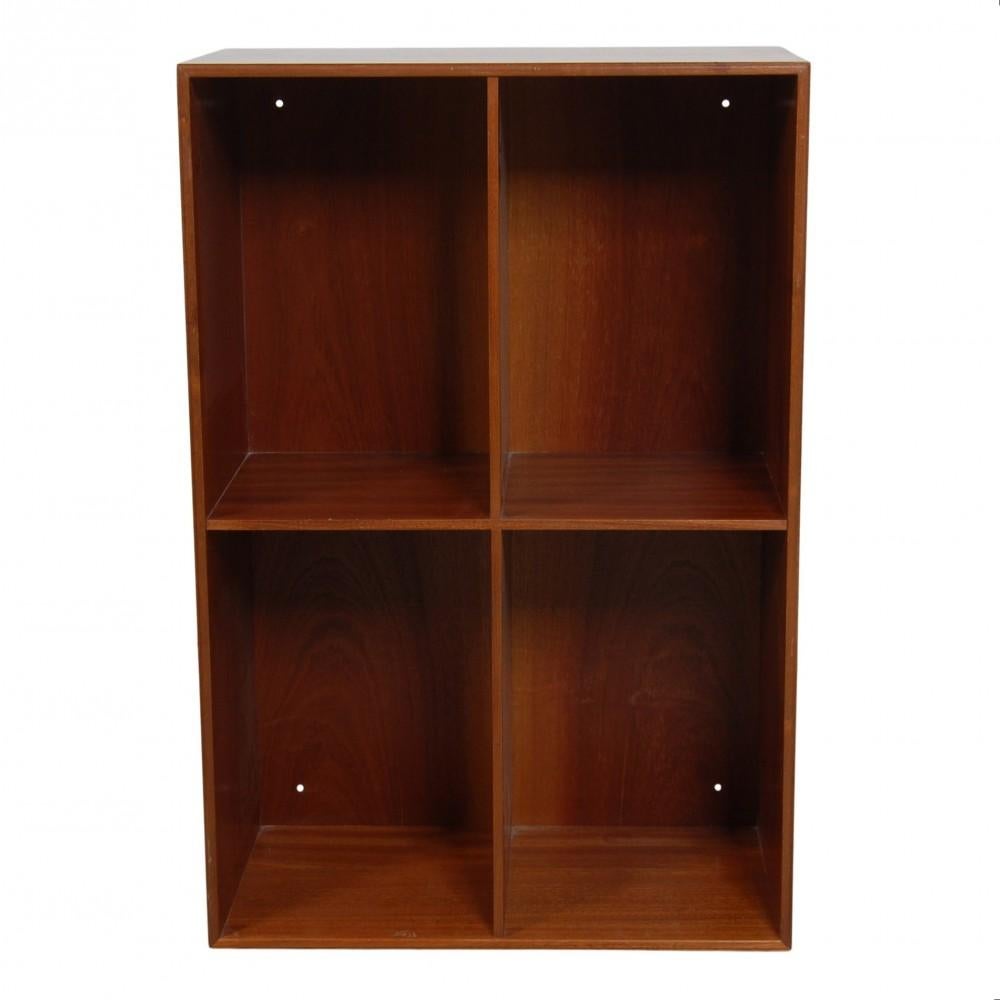 Set of 3 Mogens Koch bookcases with 4 spaces in mahogany from the 70-80's. Appears in good condition, though with some marks and scratches in the wood.