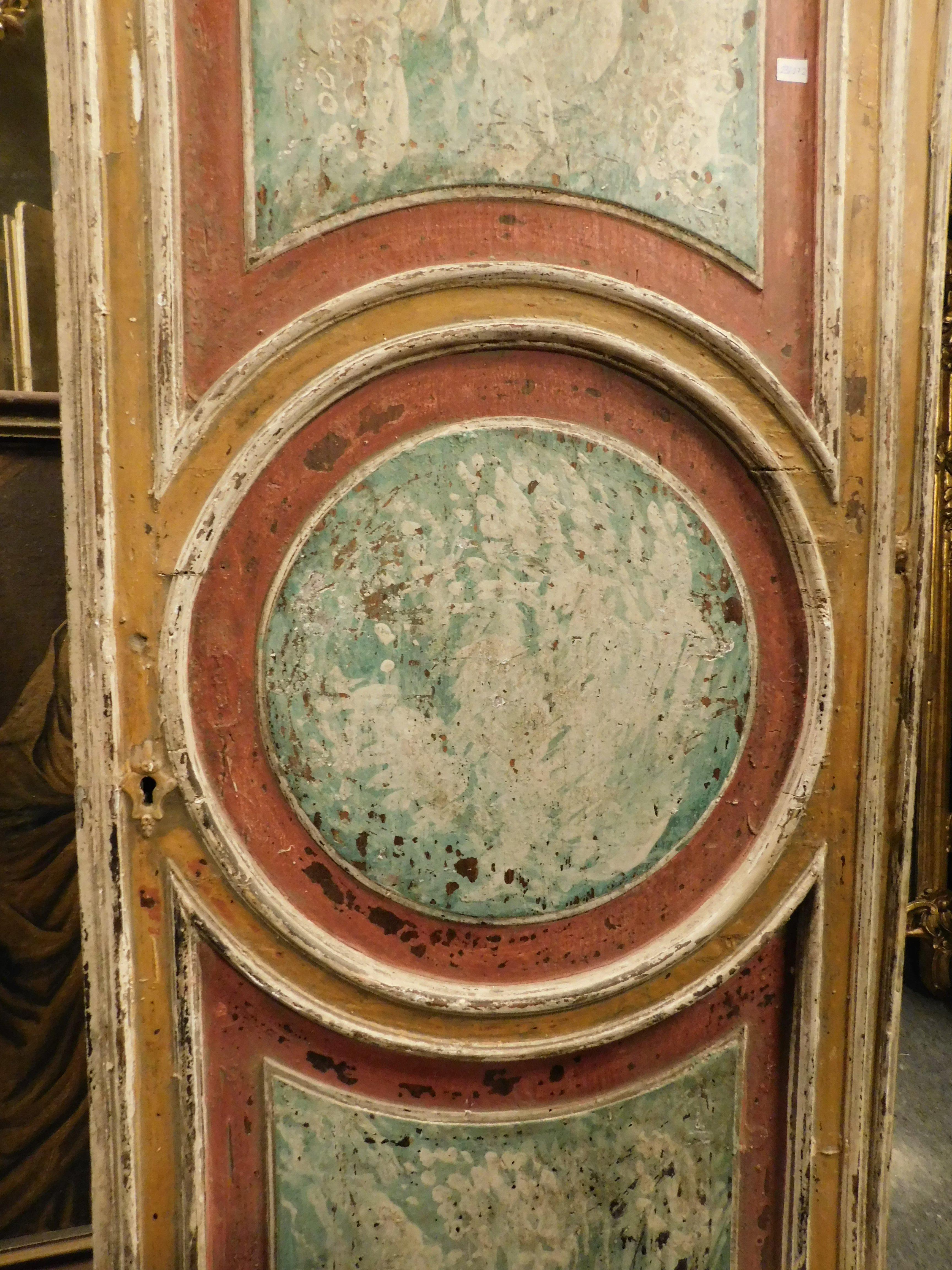 Satz n2 zweiflügelige Türen lackiert, gefärbt und geschnitzt, doppelseitig, '700 Italien im Zustand „Gut“ im Angebot in Cuneo, Italy (CN)