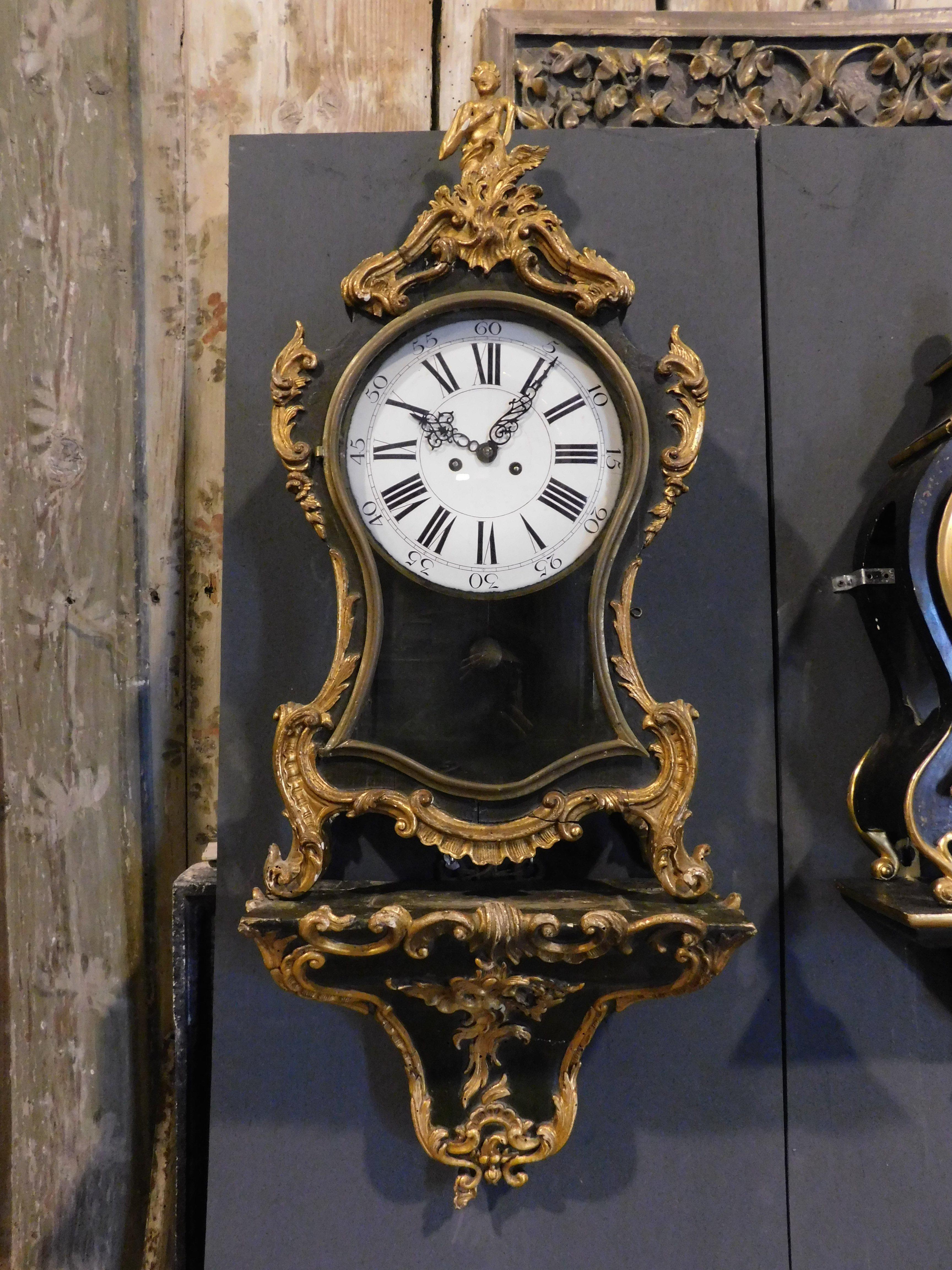 set n.3 clocks ebonized wood, profiles and feet decorated gilded plant motifs For Sale 2