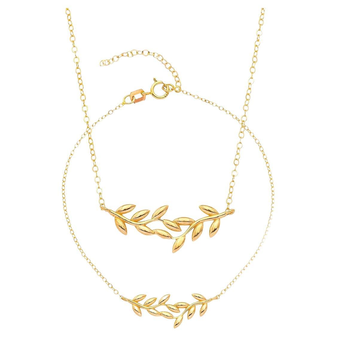 Set: Necklace and Bracelet in 14 Karat Gold, Gold Leaf Bracelet and Necklace For Sale