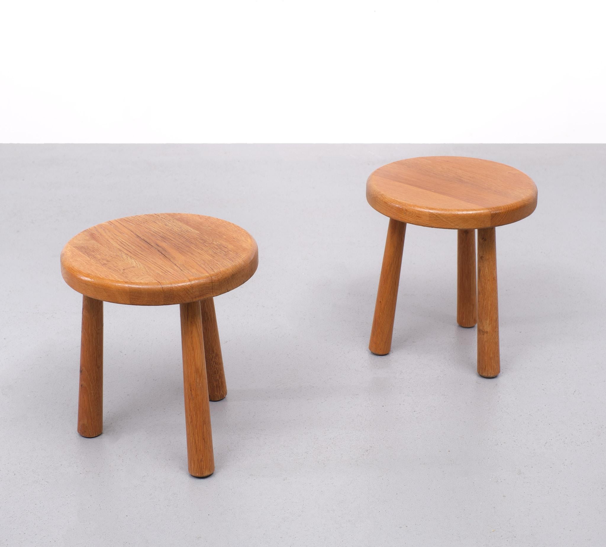 Mid-20th Century Set Oak Stools Charlotte Perriand Style 1960s France For Sale
