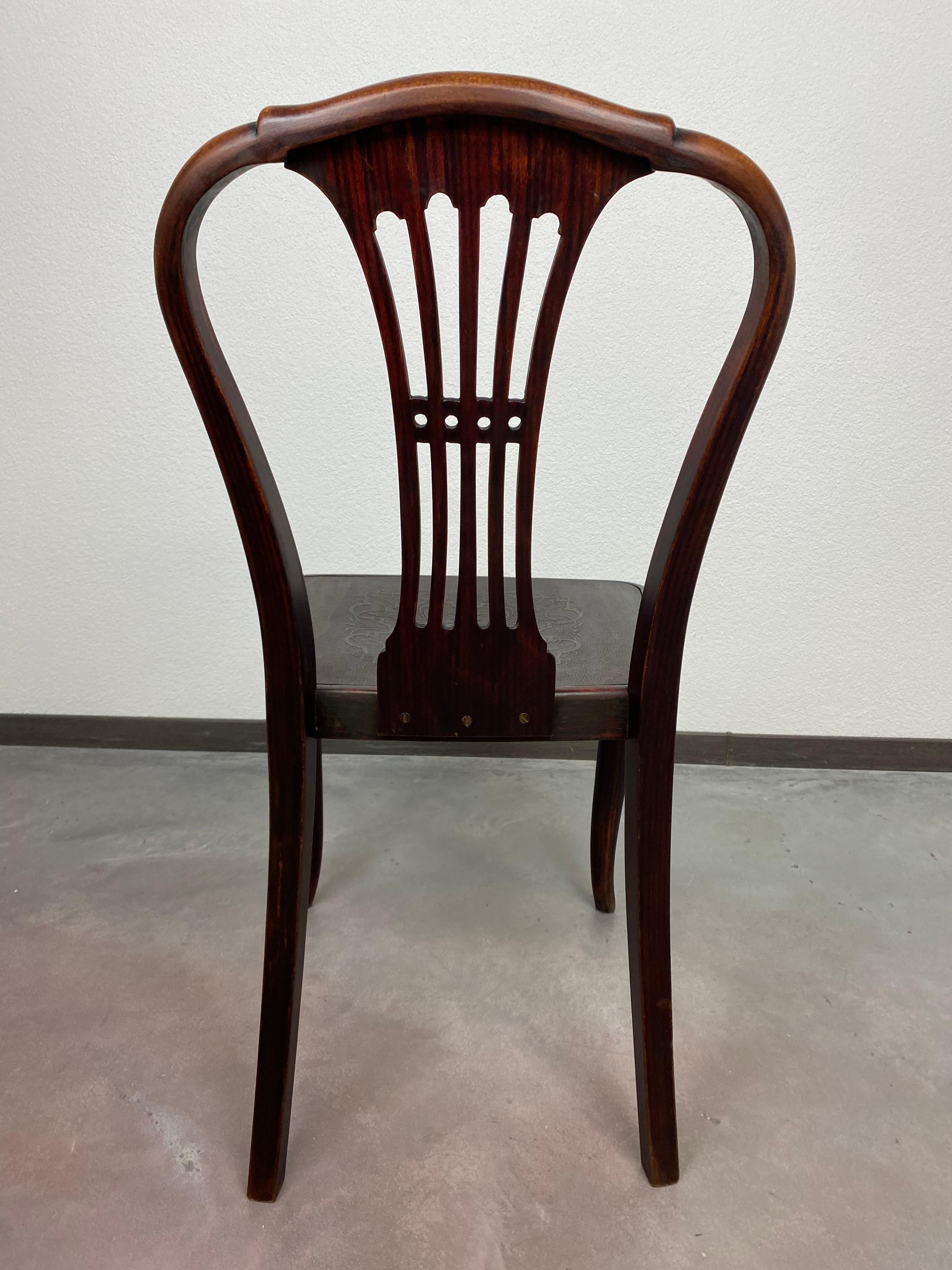 Satz Od 4 Esszimmerstühle Nr. 613 von Gustav Siegel für Thonet 4