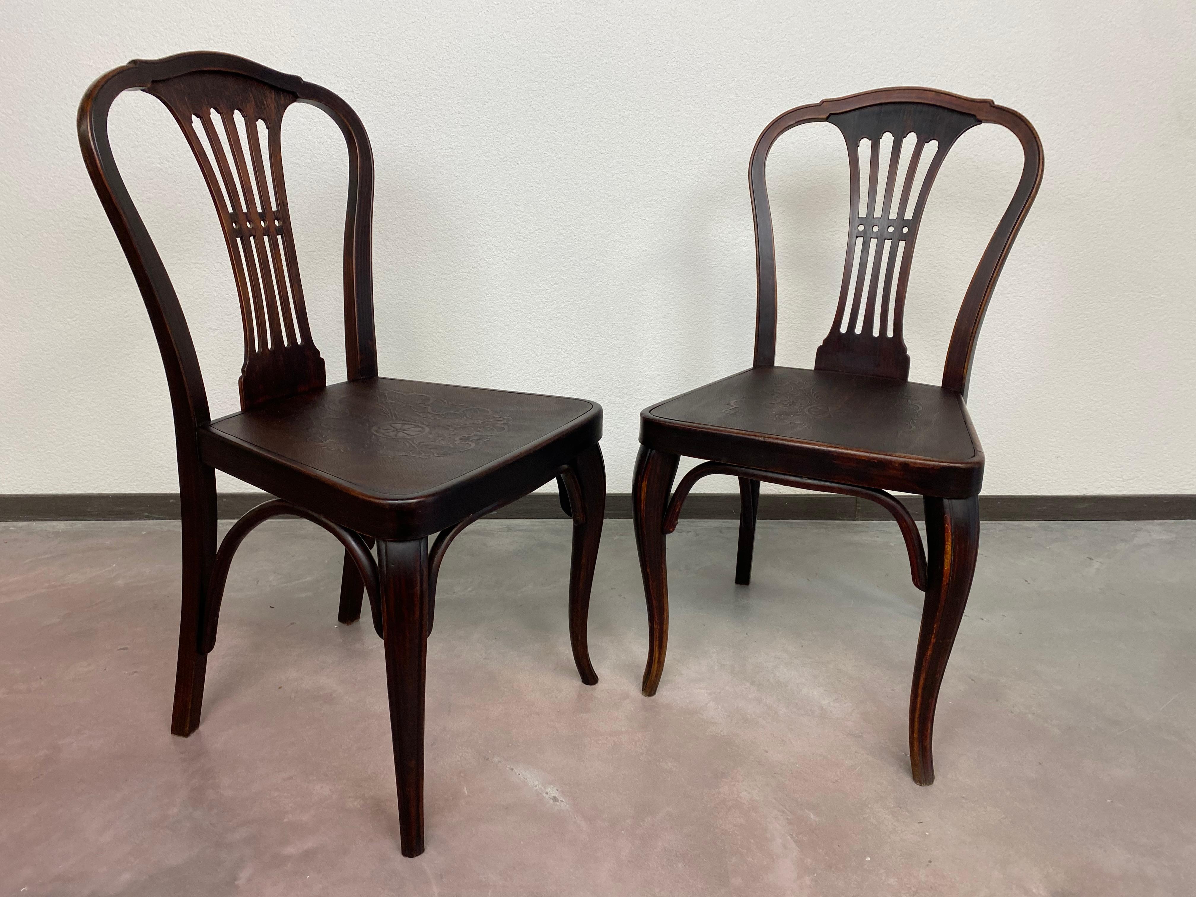 Vienna Secession Set Od 4 Dining Chairs No.613 by Gustav Siegel for Thonet