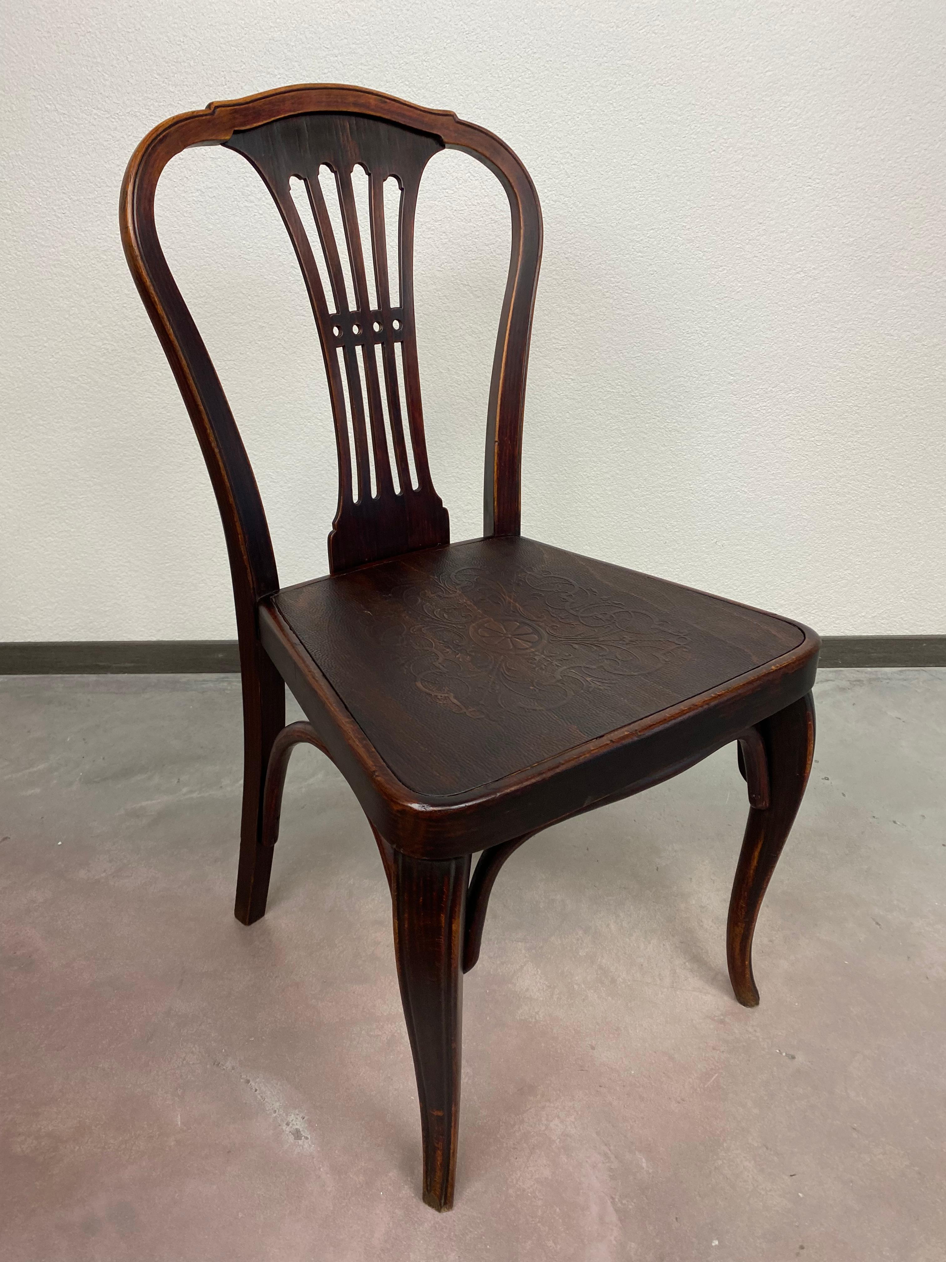 Czech Set Od 4 Dining Chairs No.613 by Gustav Siegel for Thonet