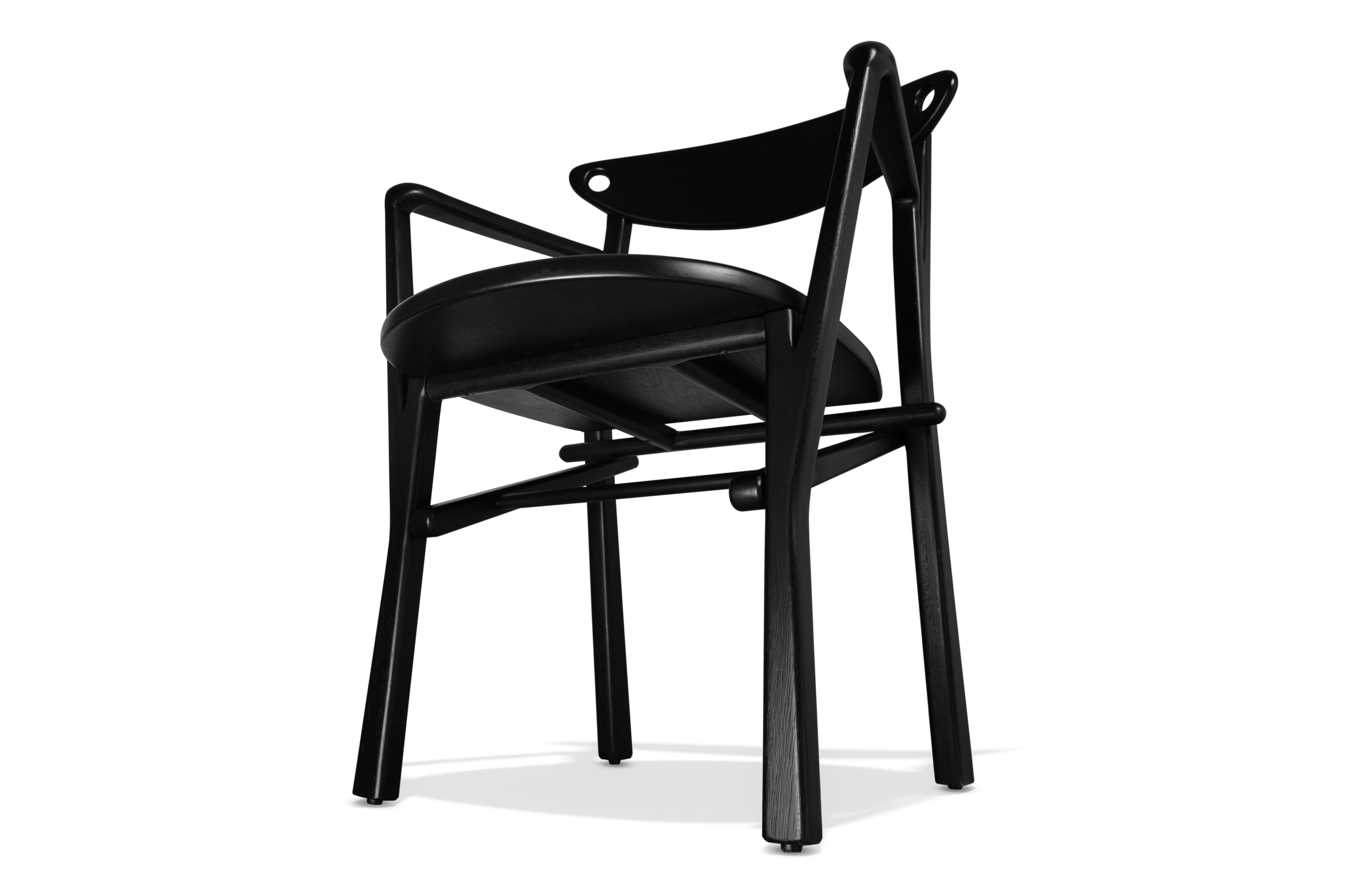 Set of 02 Dinner Chairs Laje in Ebony Finish Wood For Sale 3