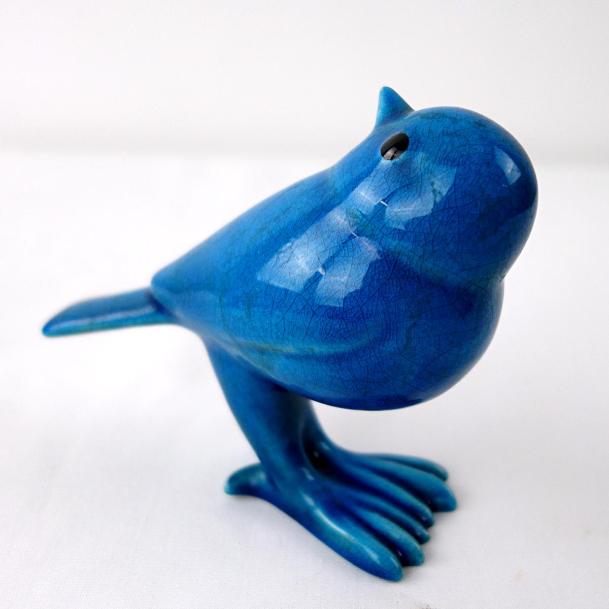 Ensemble d'un canard et de 4 moineaux en céramique bleue réalisé et signé par Georges Cassin en vente 5