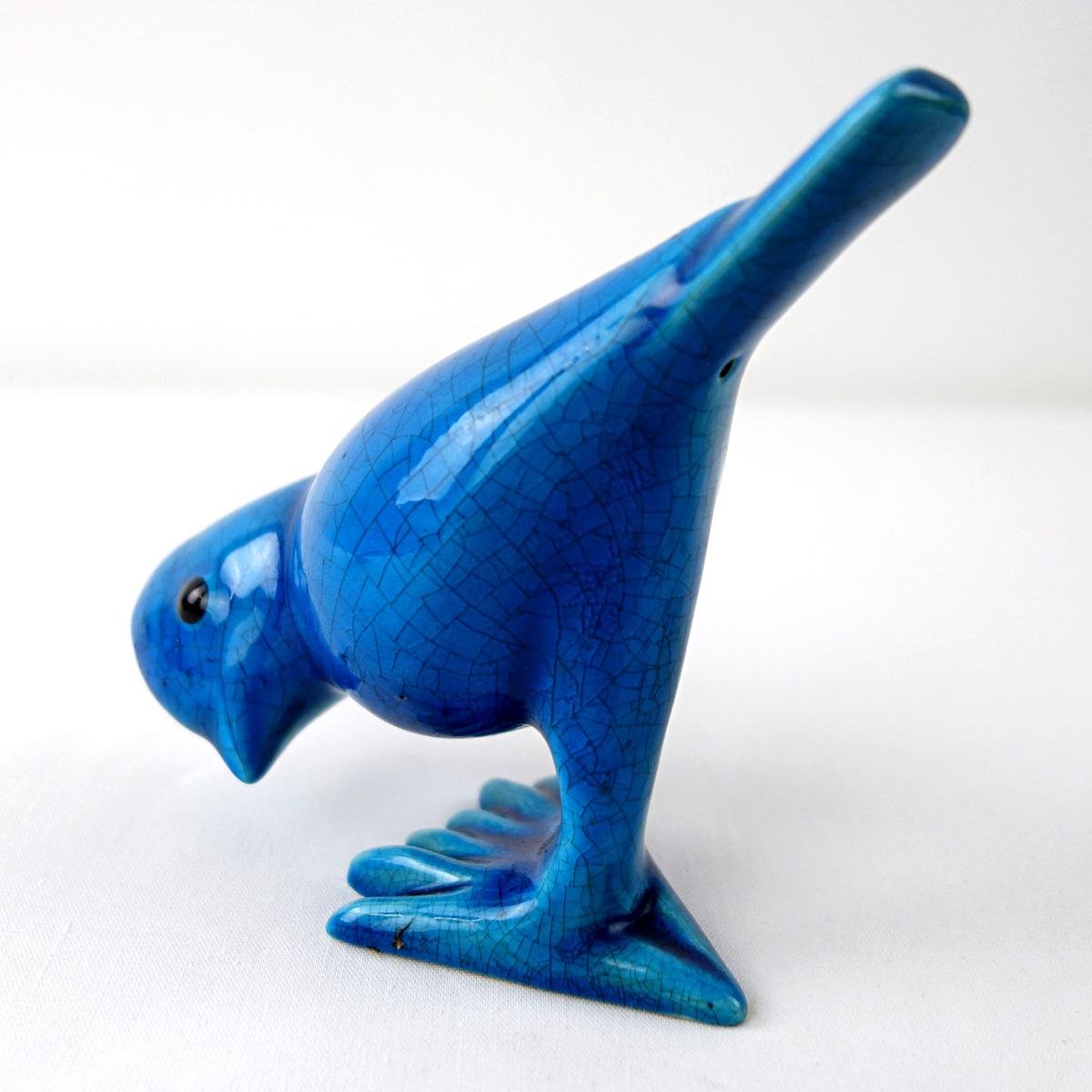 Ensemble d'un canard et de 4 moineaux en céramique bleue réalisé et signé par Georges Cassin en vente 9