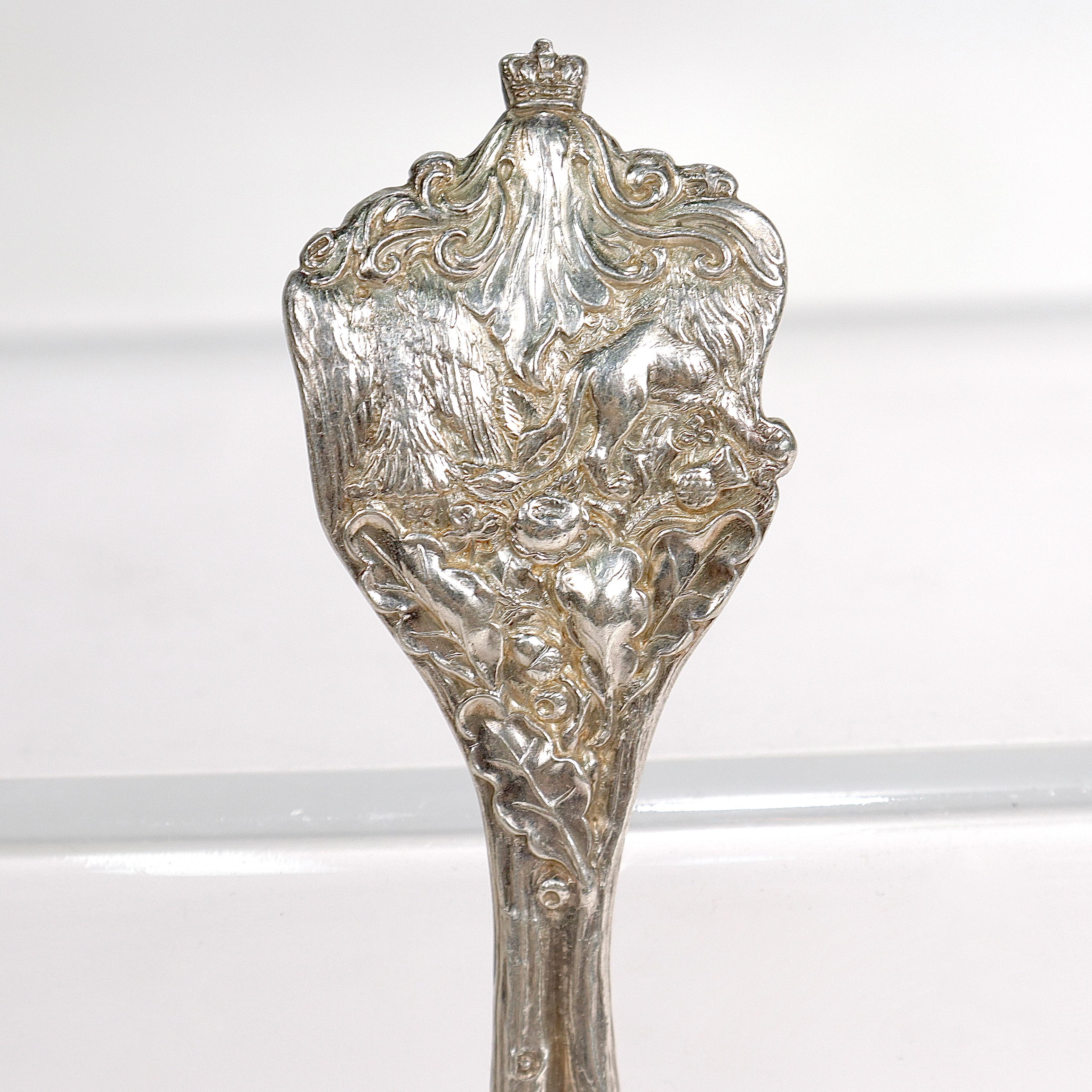 Set of 10 19th Century Elkington & Co. Silver Plate Dessert Spoons or Shovels For Sale 6