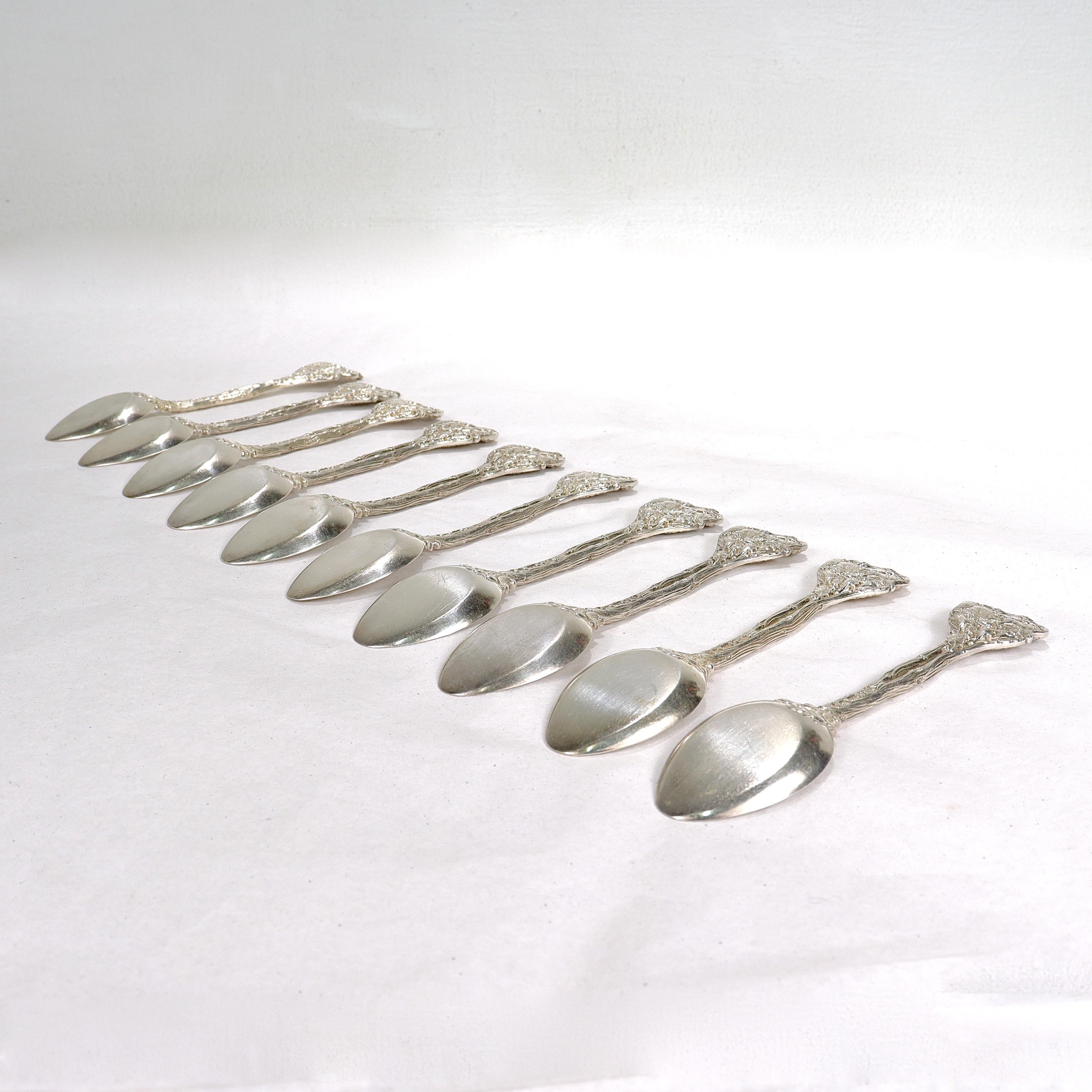 Set of 10 19th Century Elkington & Co. Silver Plate Dessert Spoons or Shovels For Sale 11