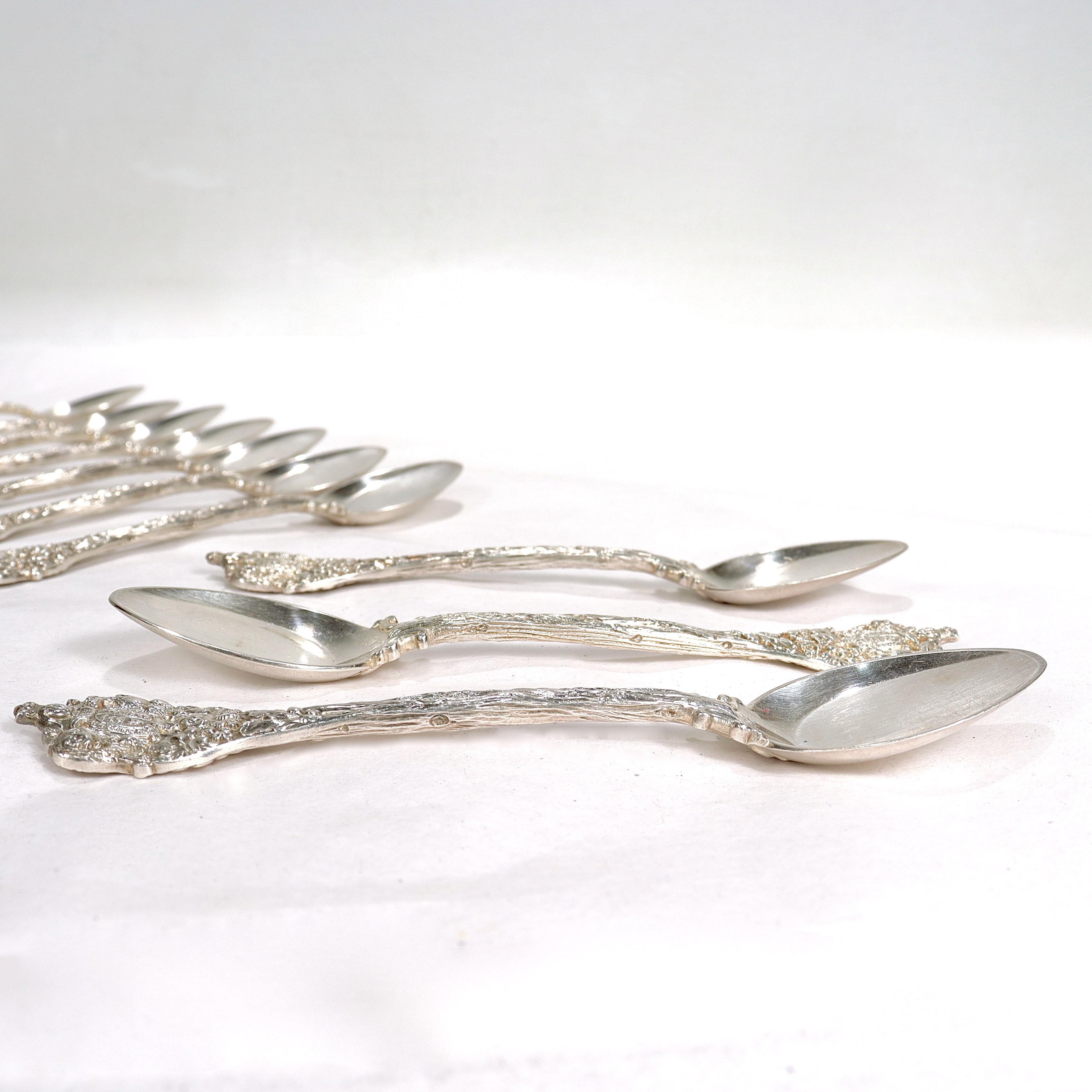 Set of 10 19th Century Elkington & Co. Silver Plate Dessert Spoons or Shovels In Good Condition For Sale In Philadelphia, PA