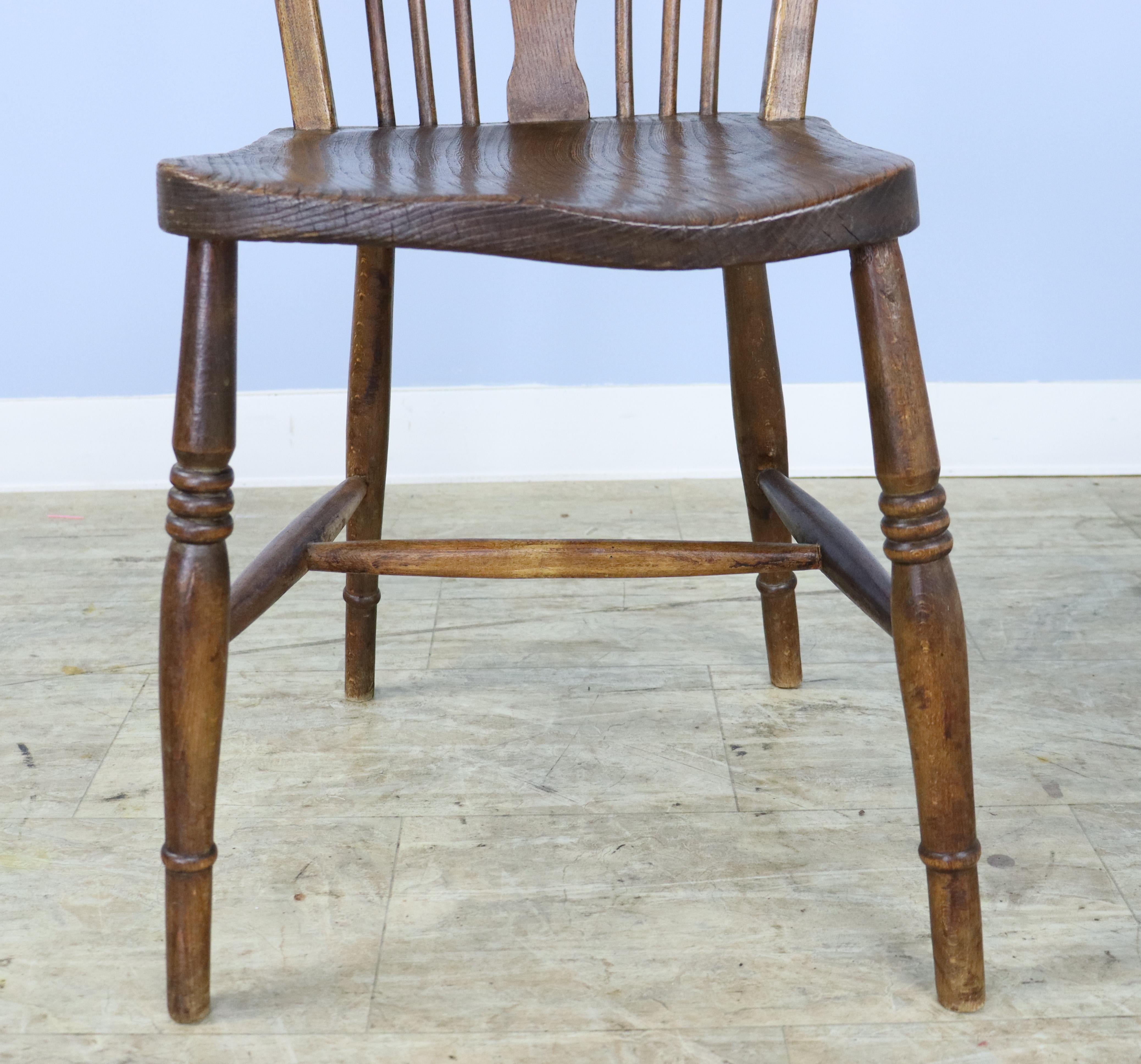 Set of 10 19th Century Elm Windsor Chairs 4