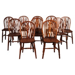 Ensemble de 10 chaises à dossier roulant Windsor du 19e siècle