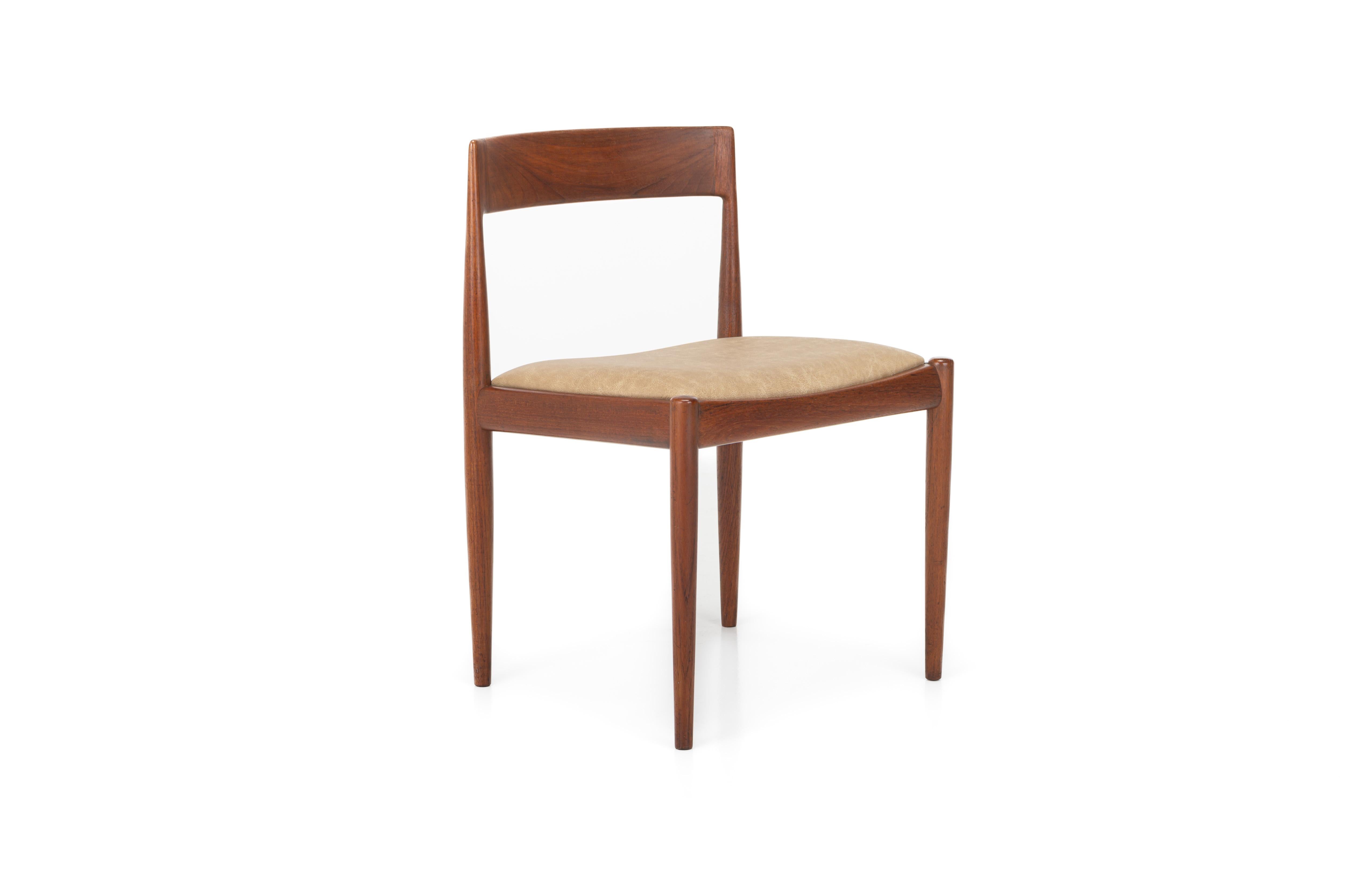 Set of 10 '4110' dining chairs by Kai Kristiansen for Fritz Hansen, Denmark 1960 In Good Condition In Ranst, VAN