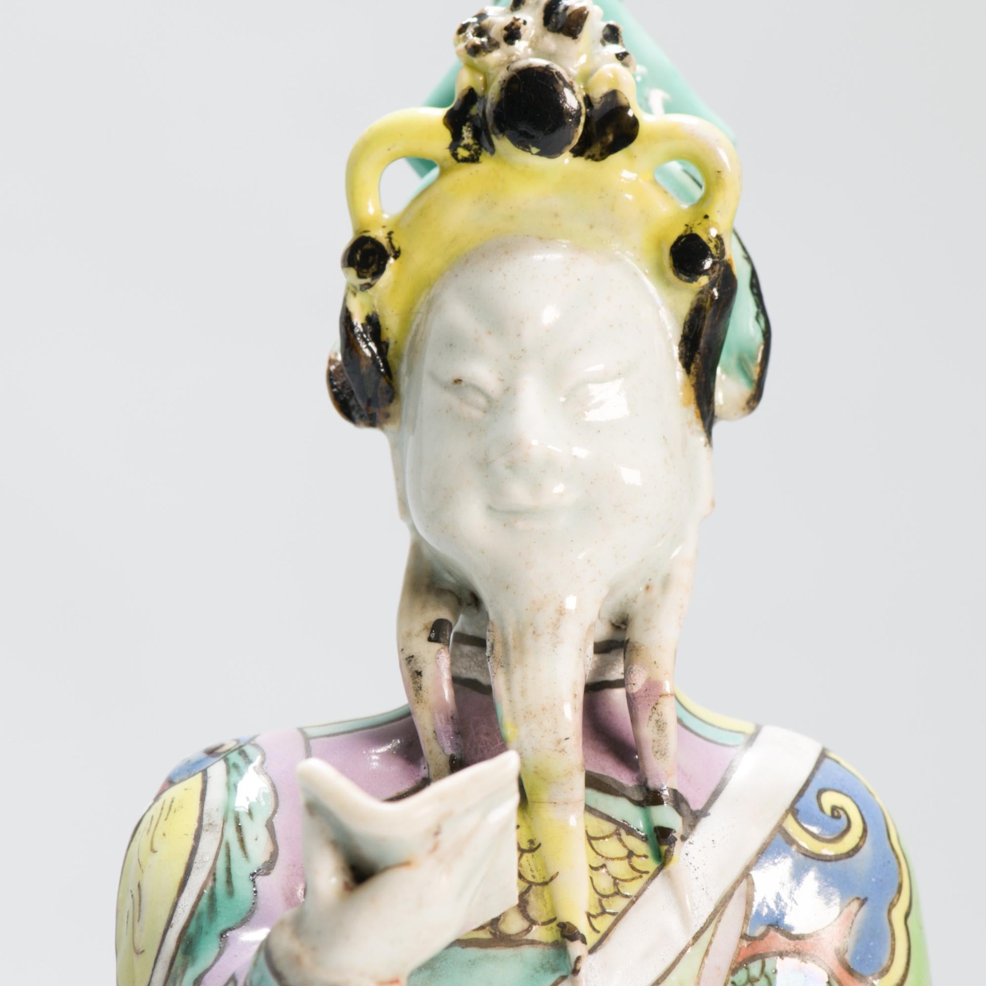 Set di 10 antiche statue di immortali in porcellana cinese Qianlong del XVIII secolo C.C. in vendita 4