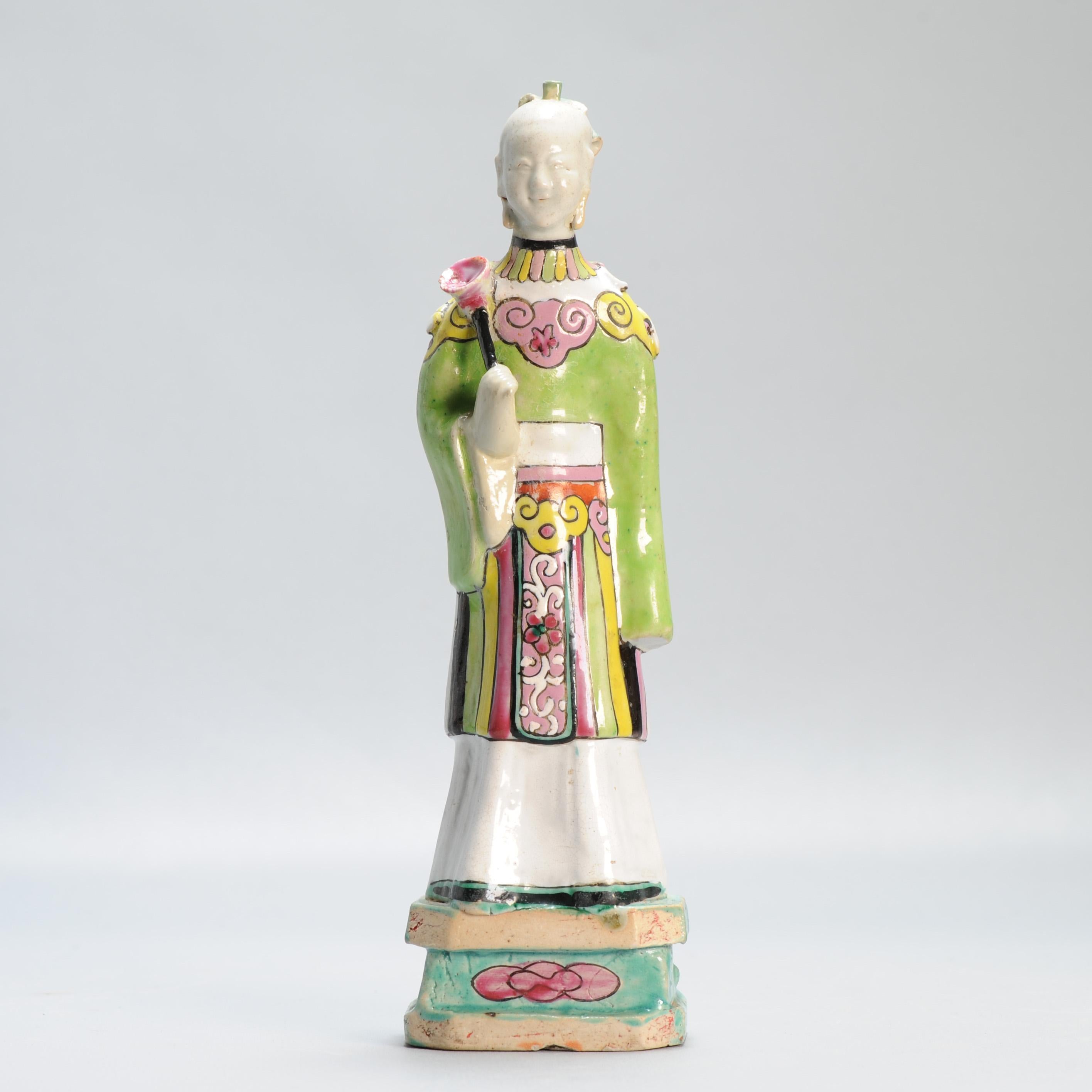 Set di 10 antiche statue di immortali in porcellana cinese Qianlong del XVIII secolo C.C. in vendita 9