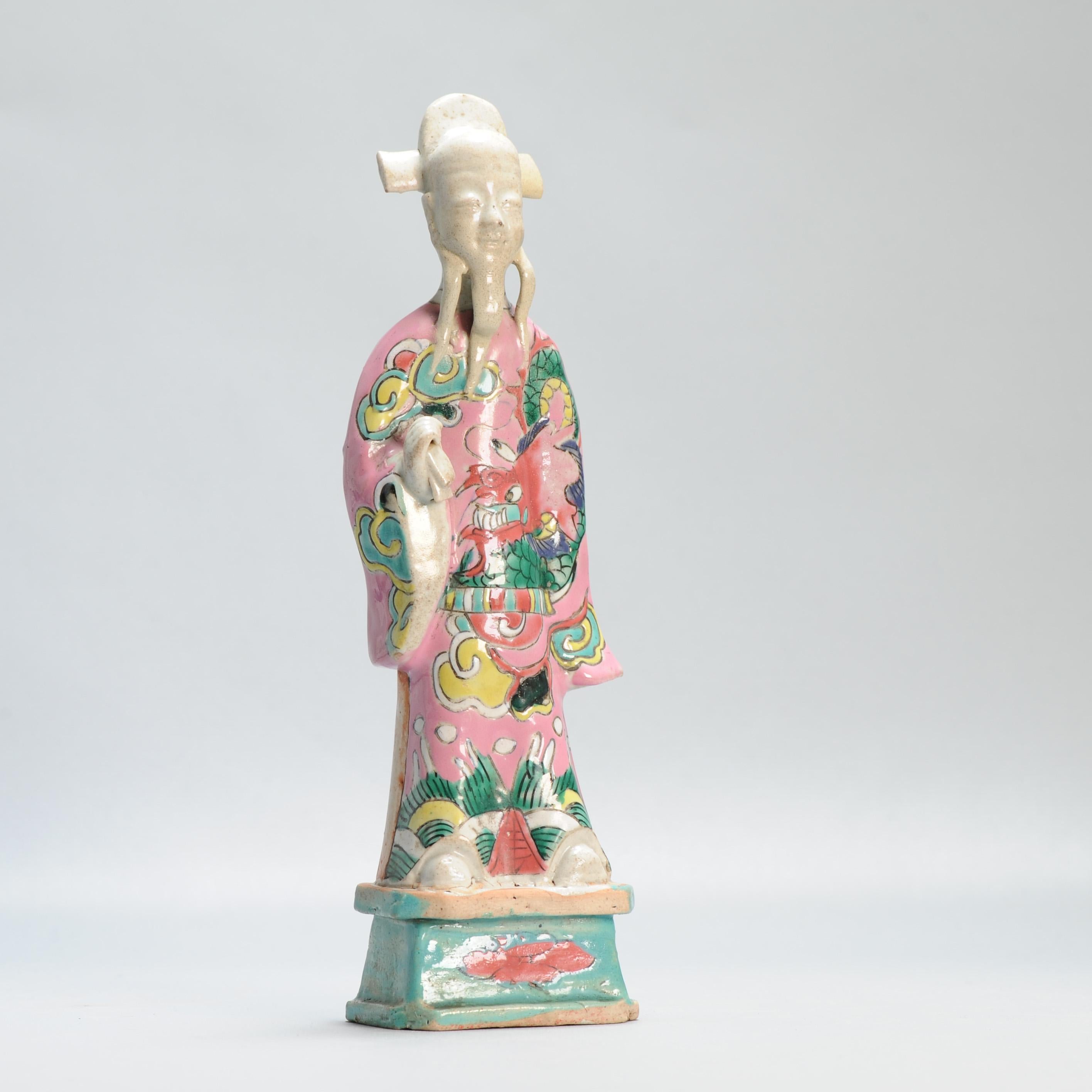 Set di 10 antiche statue di immortali in porcellana cinese Qianlong del XVIII secolo C.C. in vendita 12