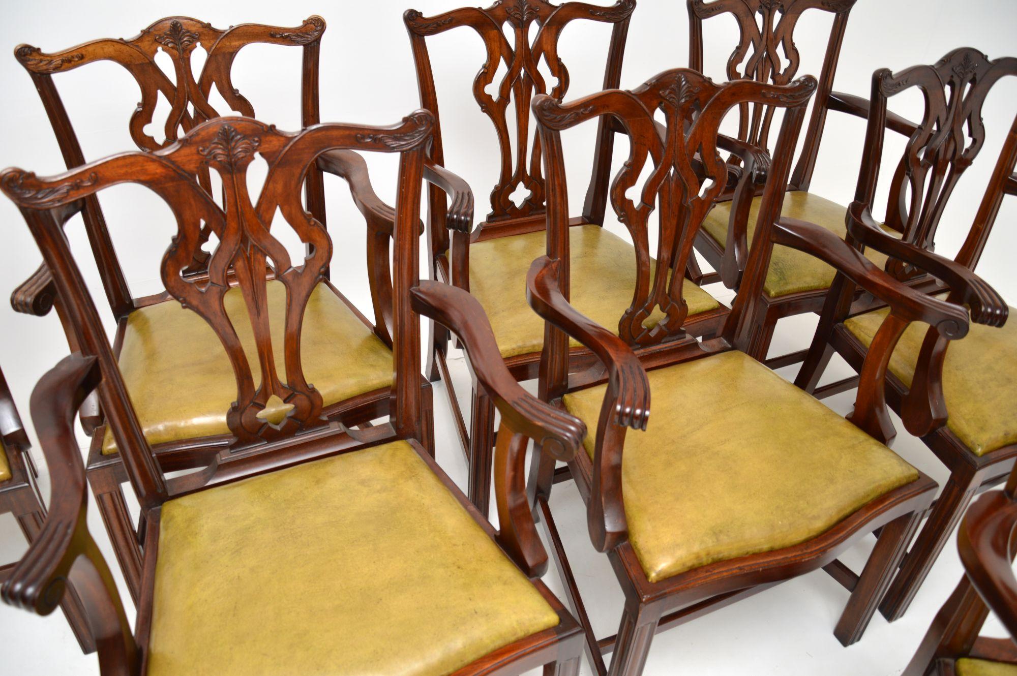 Ensemble de 10 chaises de salle à manger anciennes Chippendale Carver Bon état - En vente à London, GB