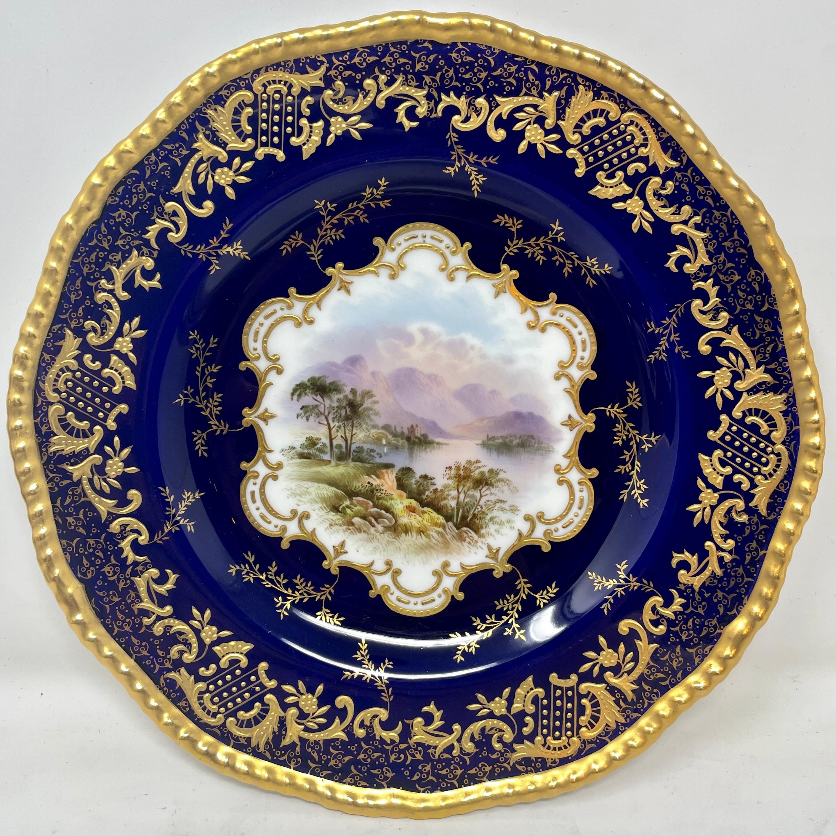 Ensemble de 10 assiettes anglaises anciennes en porcelaine de Coalport bleu cobalt et or, vers 1900. en vente 4