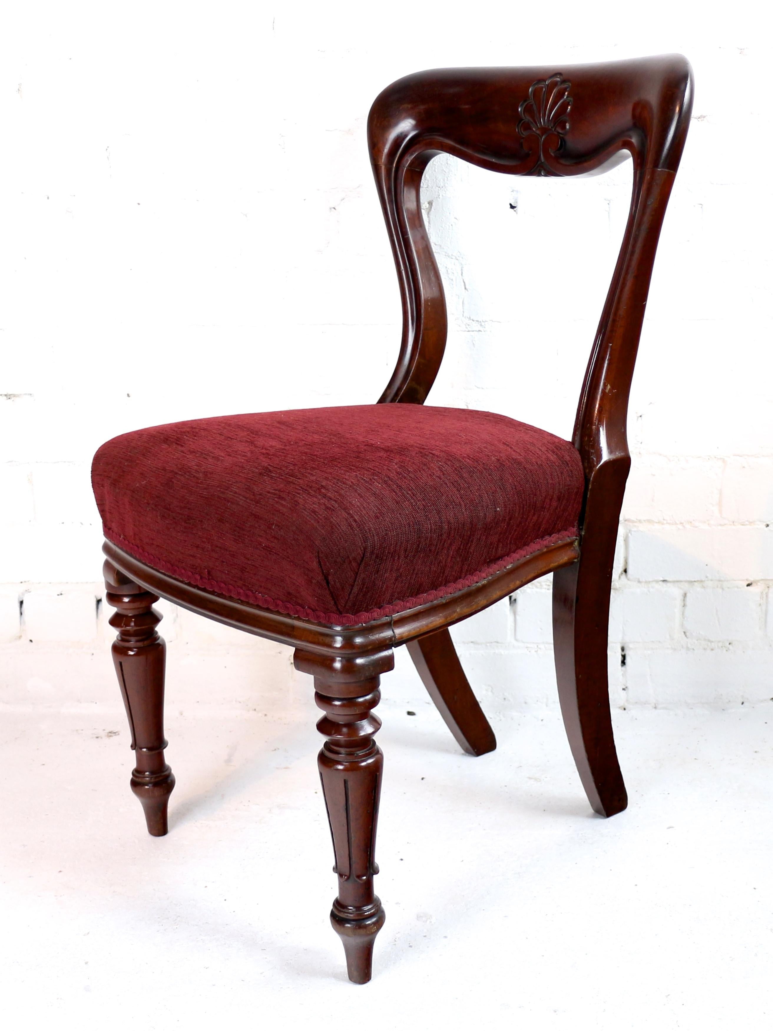 Tissu d'ameublement Ensemble de 10 chaises de salle à manger anglaises anciennes William IV en acajou par J Proctor en vente