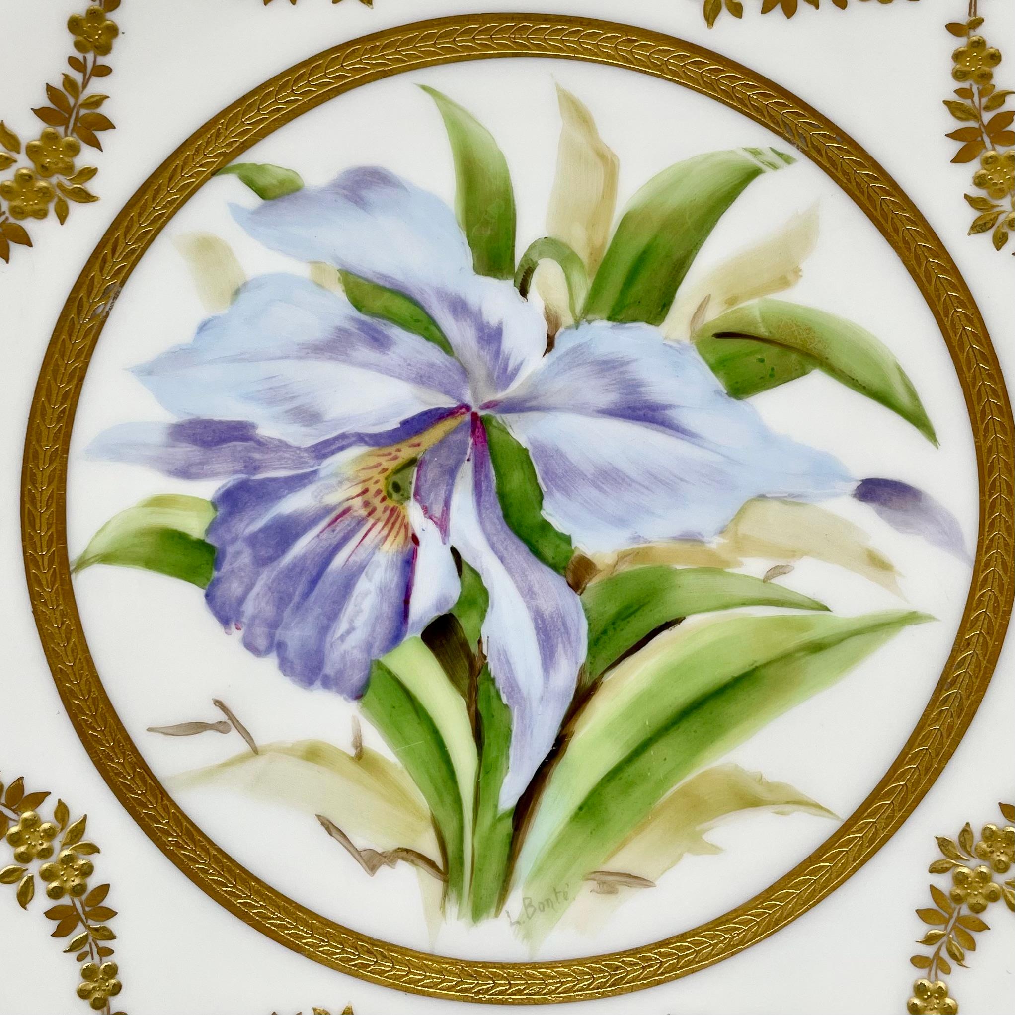 Satz von 10 Antique French Limoges Porzellan Hand-Painted Gold & Botanical Plates im Angebot 5