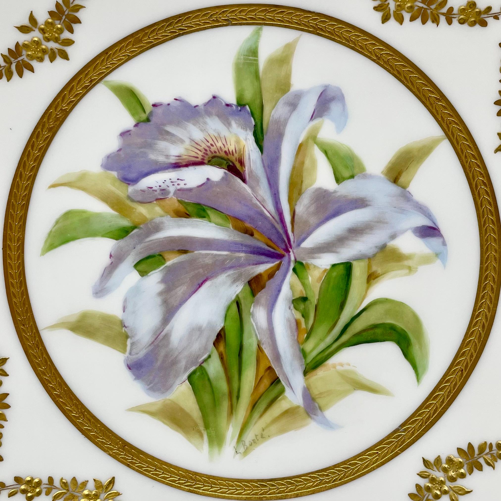 Satz von 10 Antique French Limoges Porzellan Hand-Painted Gold & Botanical Plates im Angebot 9