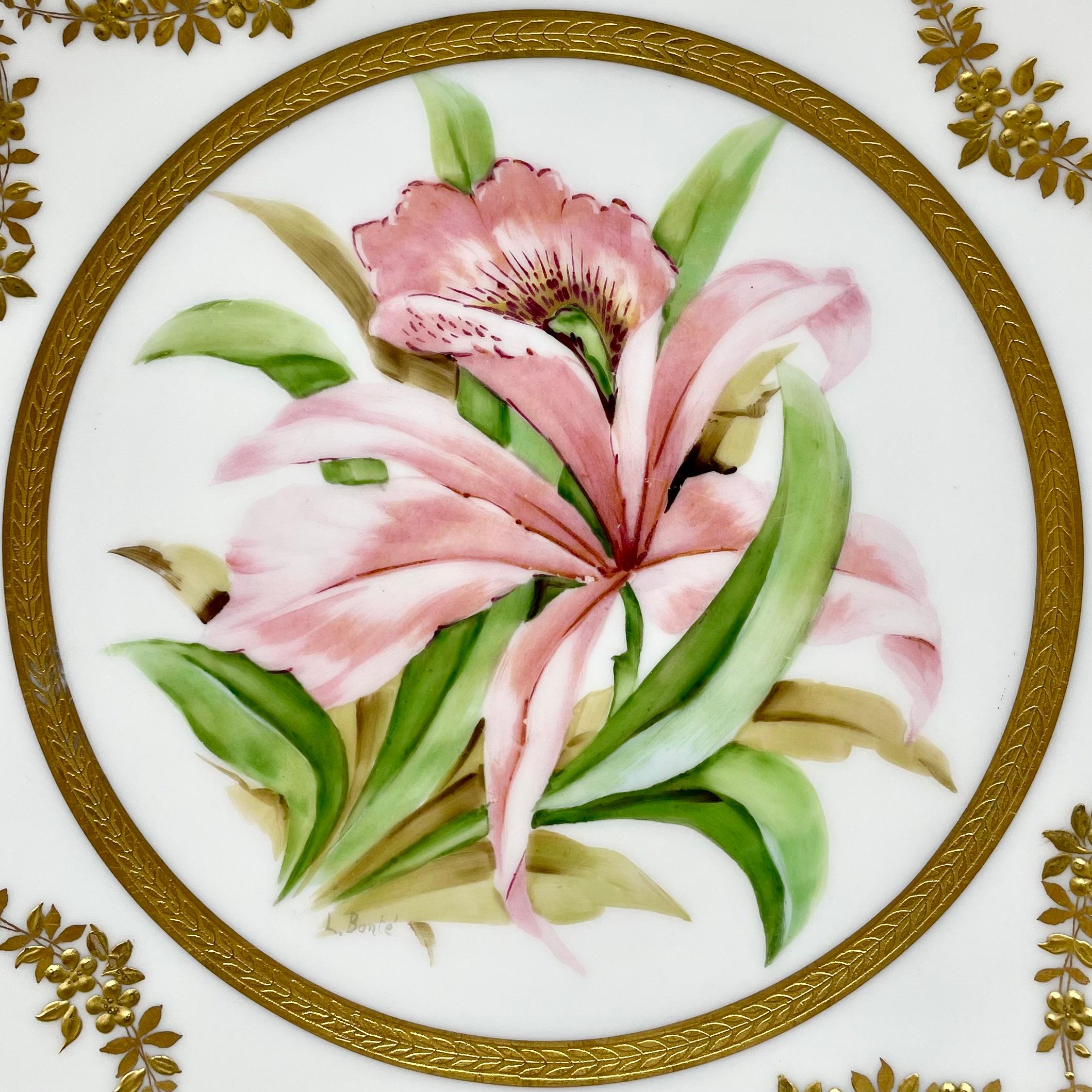 Satz von 10 Antique French Limoges Porzellan Hand-Painted Gold & Botanical Plates im Angebot 4