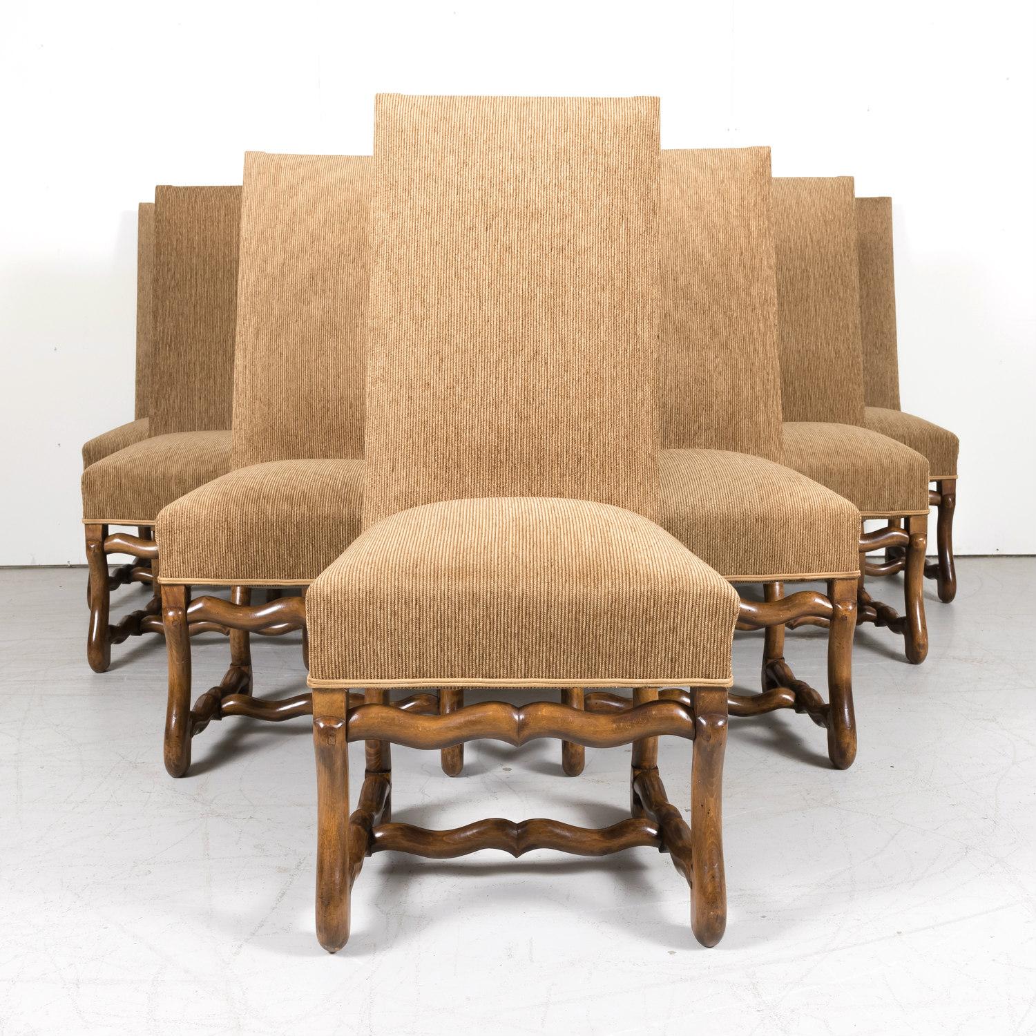 Français Ensemble de 10 chaises de salle à manger d'appoint anciennes en os de mouton de style Louis XIII