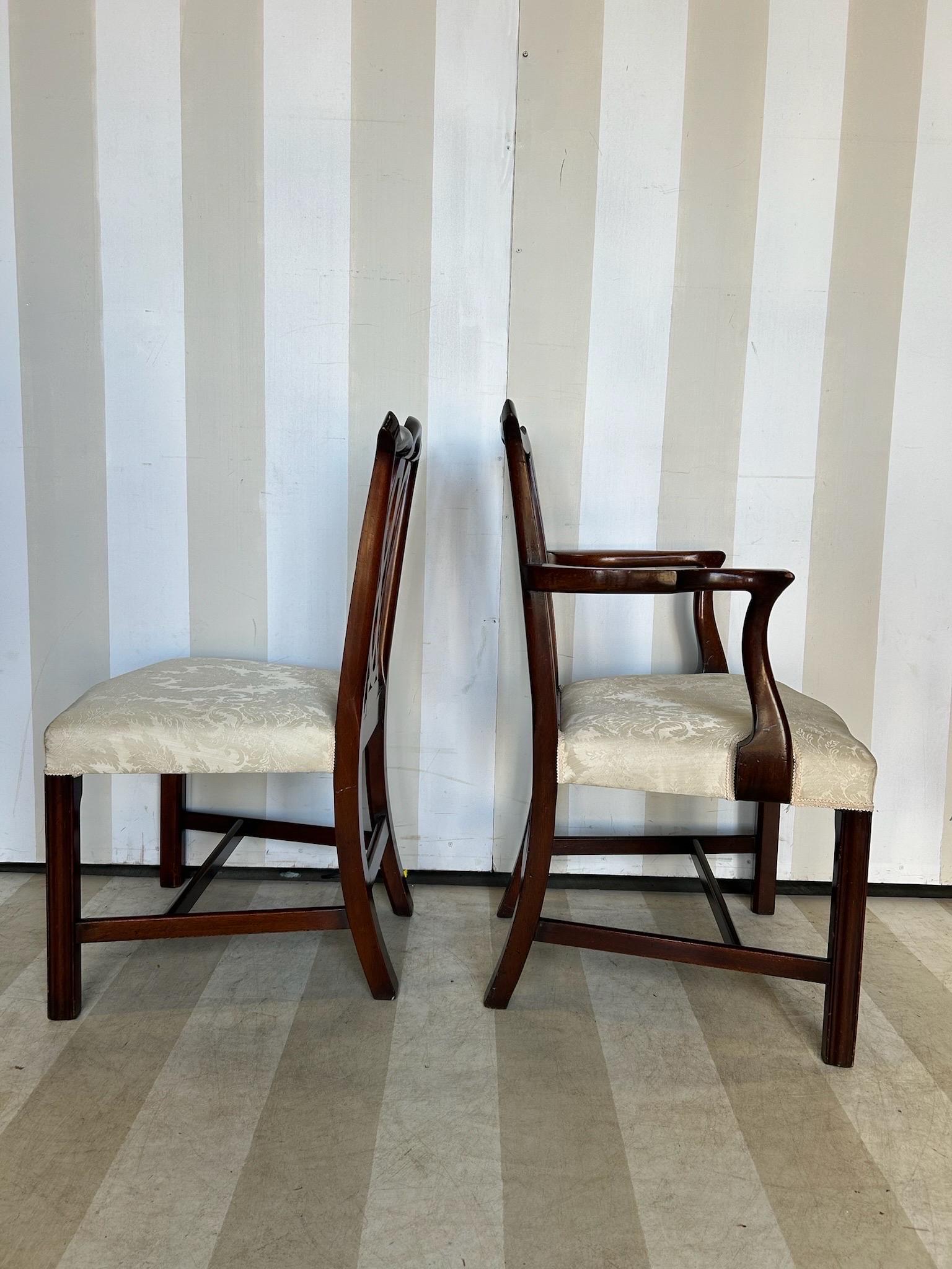 Set di 10 sedie da pranzo antiche in stile georgiano in mogano in vendita 5