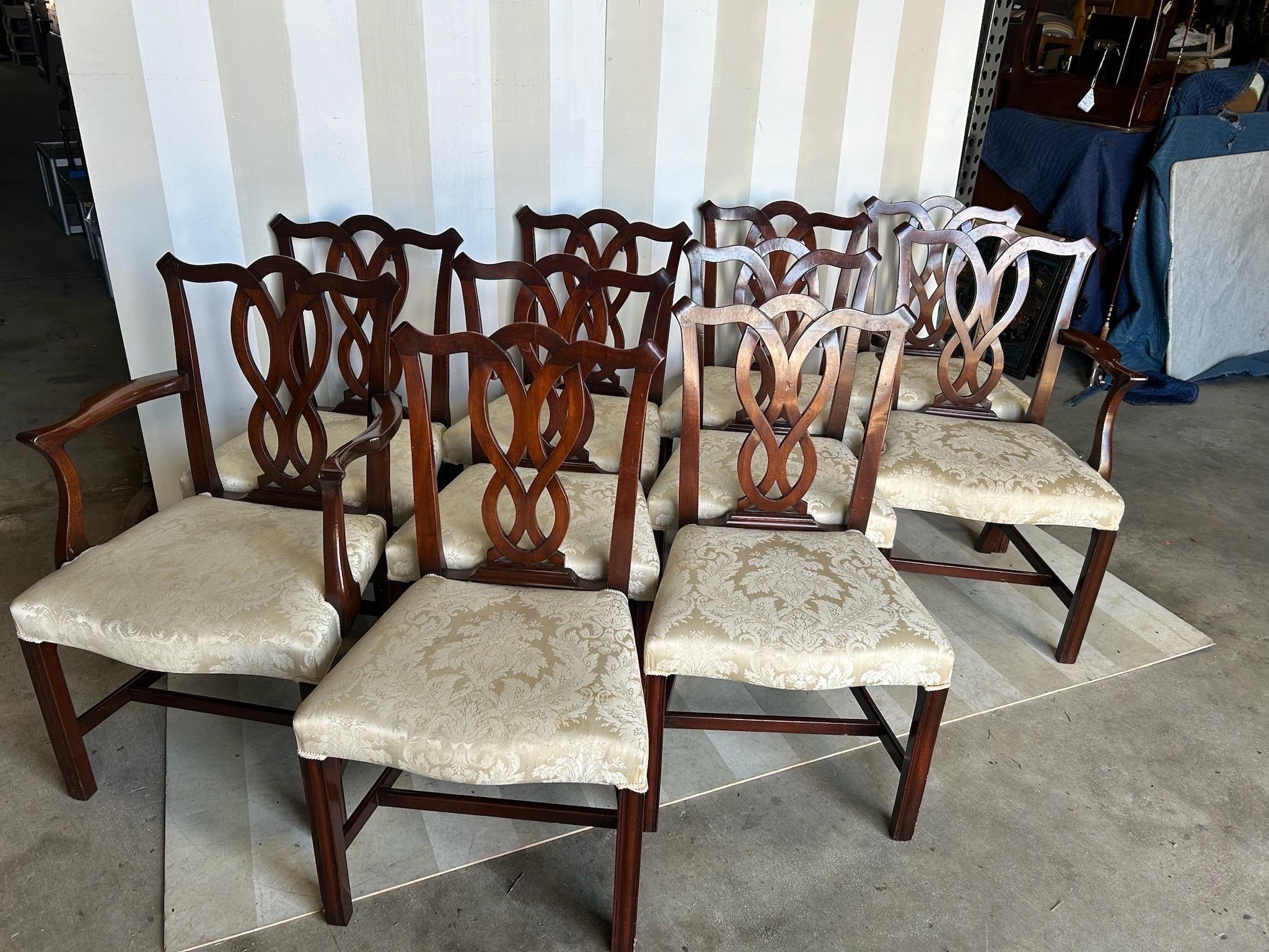 Giorgio III Set di 10 sedie da pranzo antiche in stile georgiano in mogano in vendita