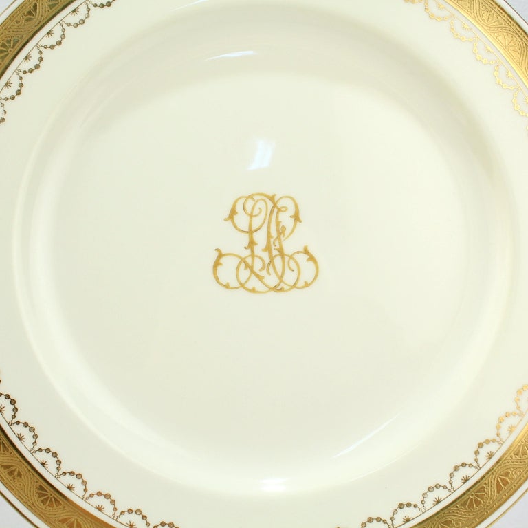 Set of 10 Antique Mintons Porcelain Gilt Bordered and Monogramed Dinner Plates In Good Condition For Sale In Philadelphia, PA