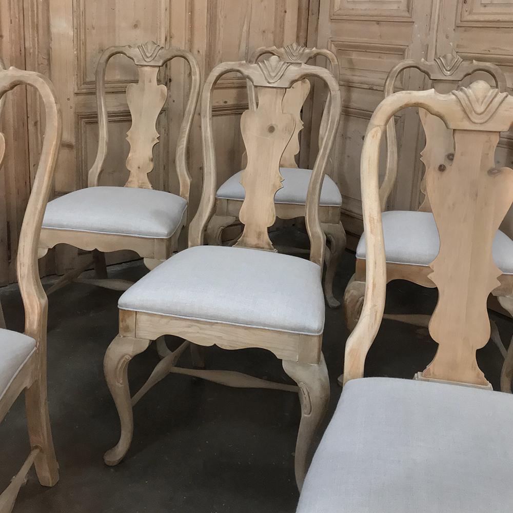 Set of 10 Antique Swedish Stripped Dining Chairs In Good Condition In Dallas, TX