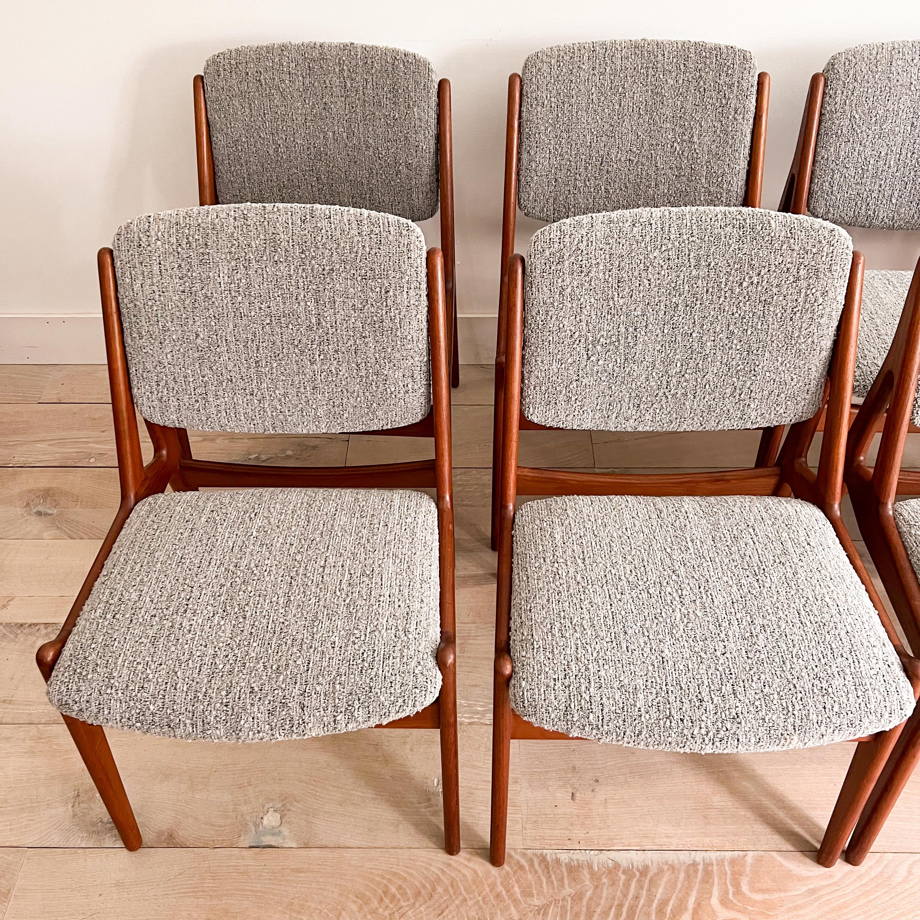 Mid-Century Modern Set of 10 Arne Vodder Danish Teak Tilt Back Dining Chairs - New Upholstery For Sale